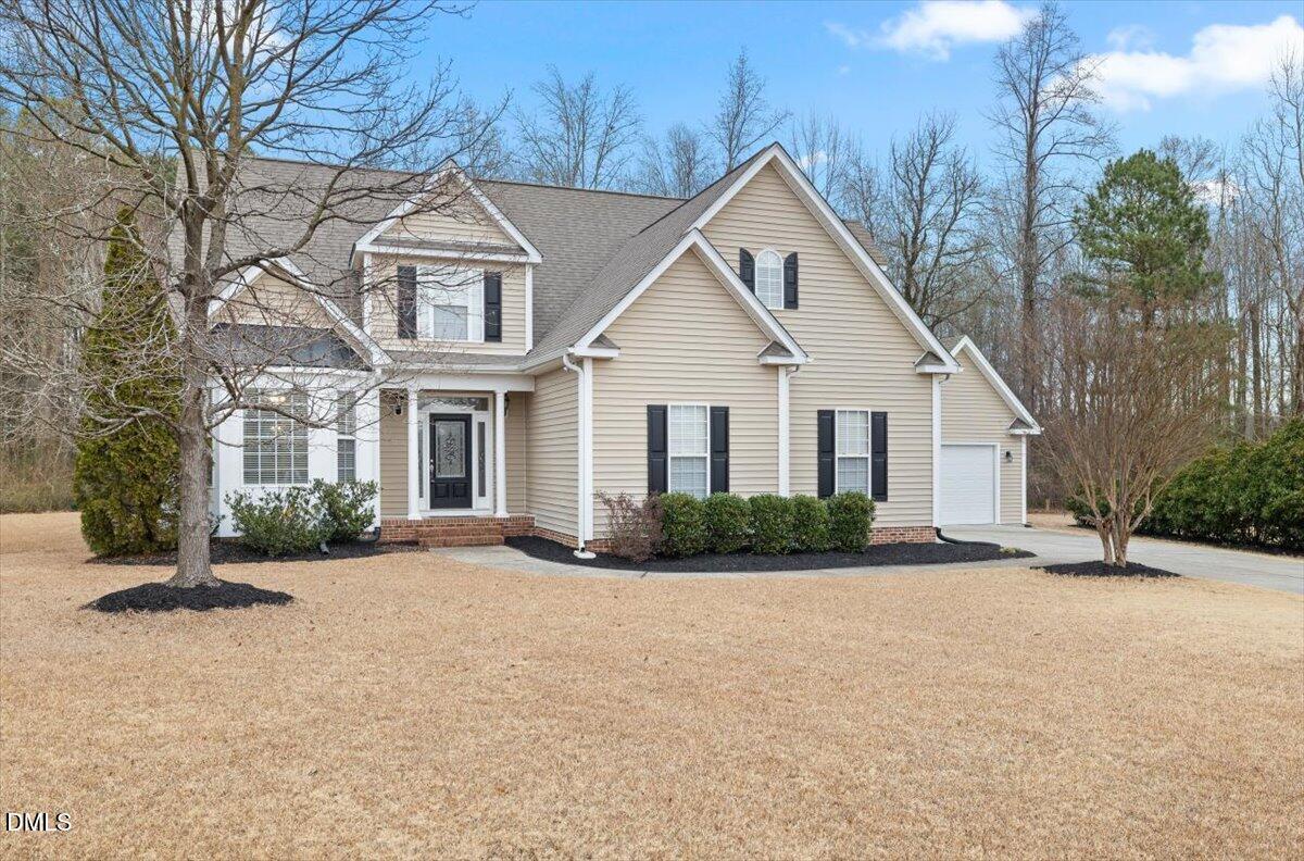 2000 Castana Court