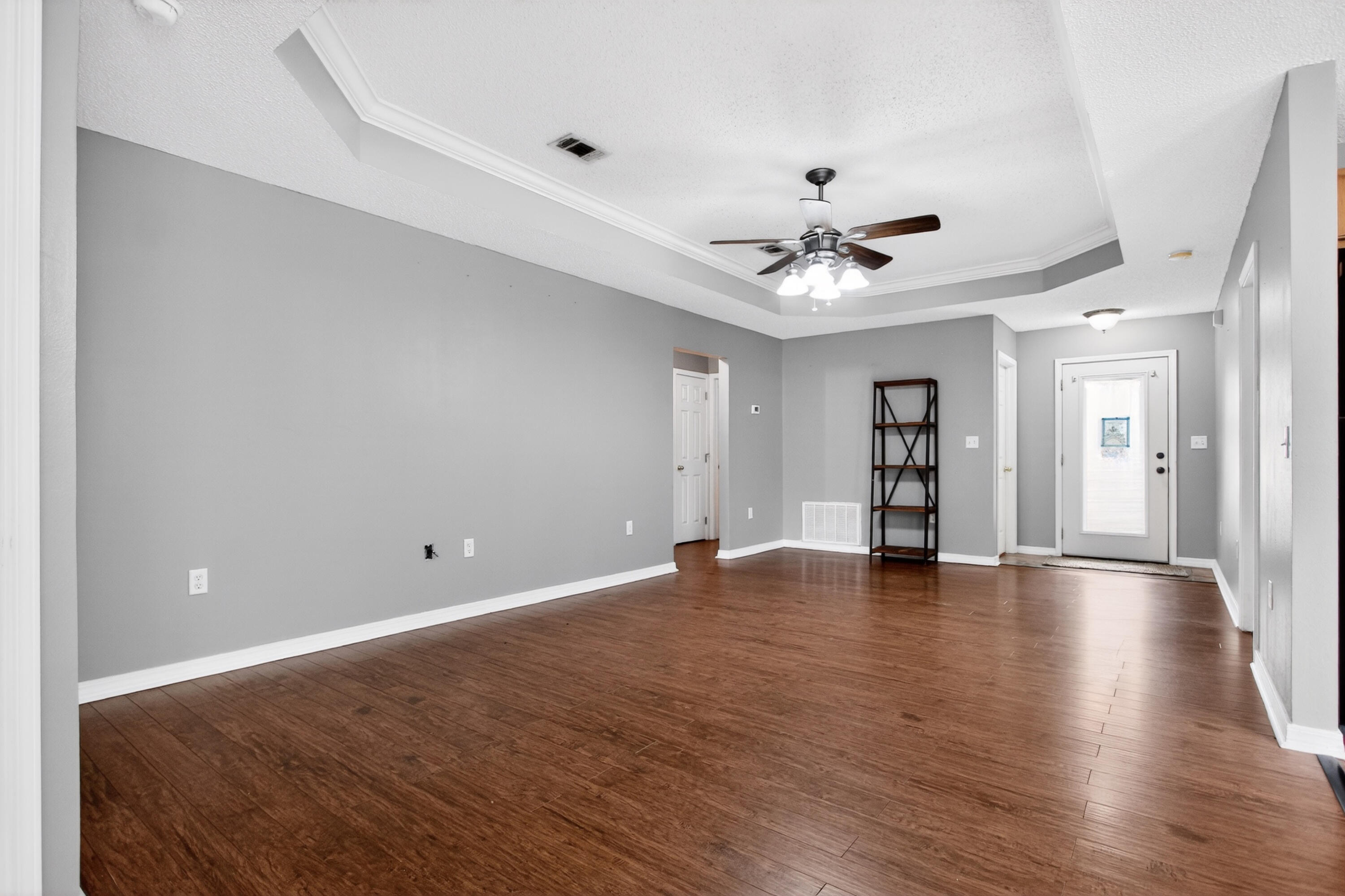 203 8th Avenue