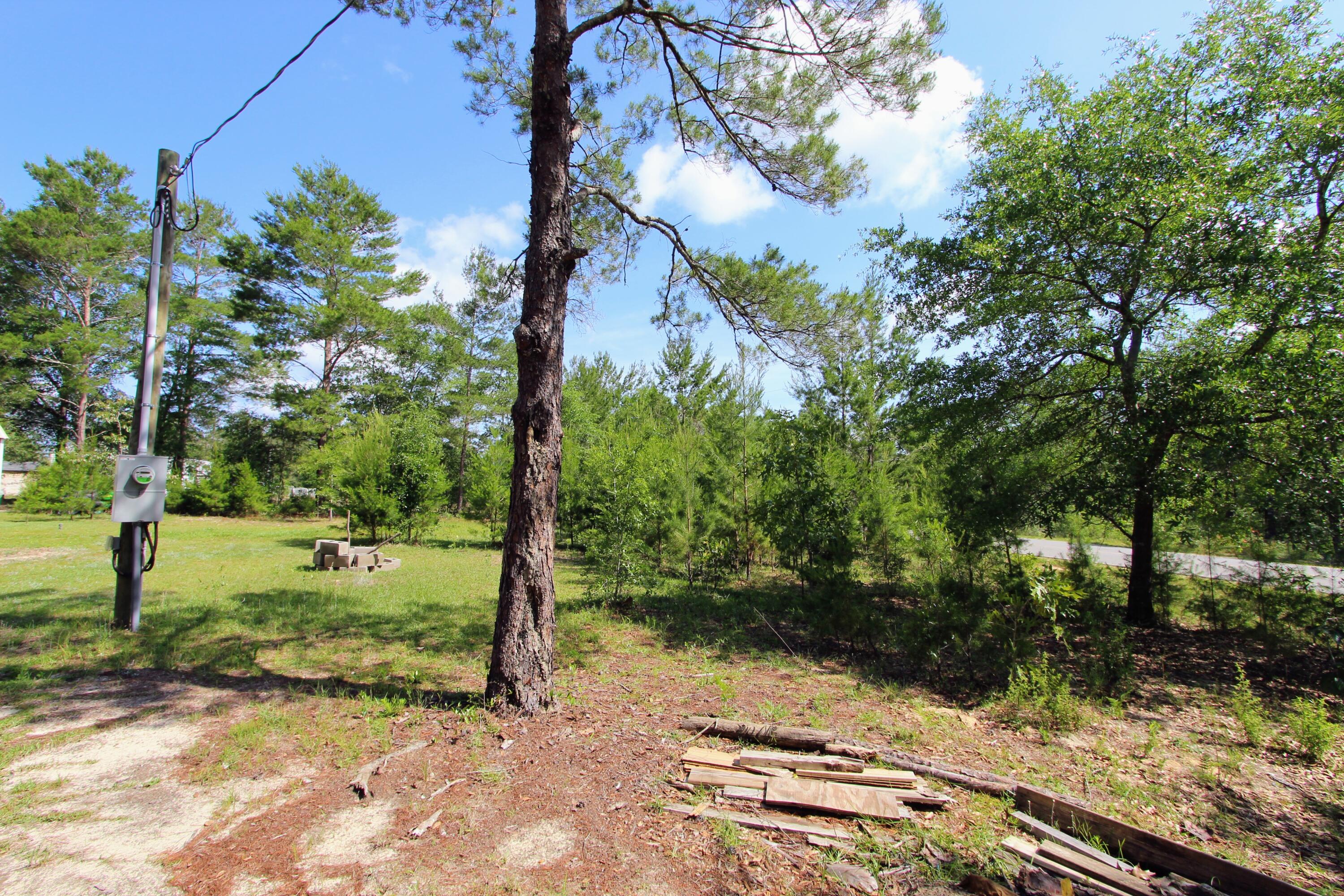 28 Meteyard Lane, DeFuniak Springs