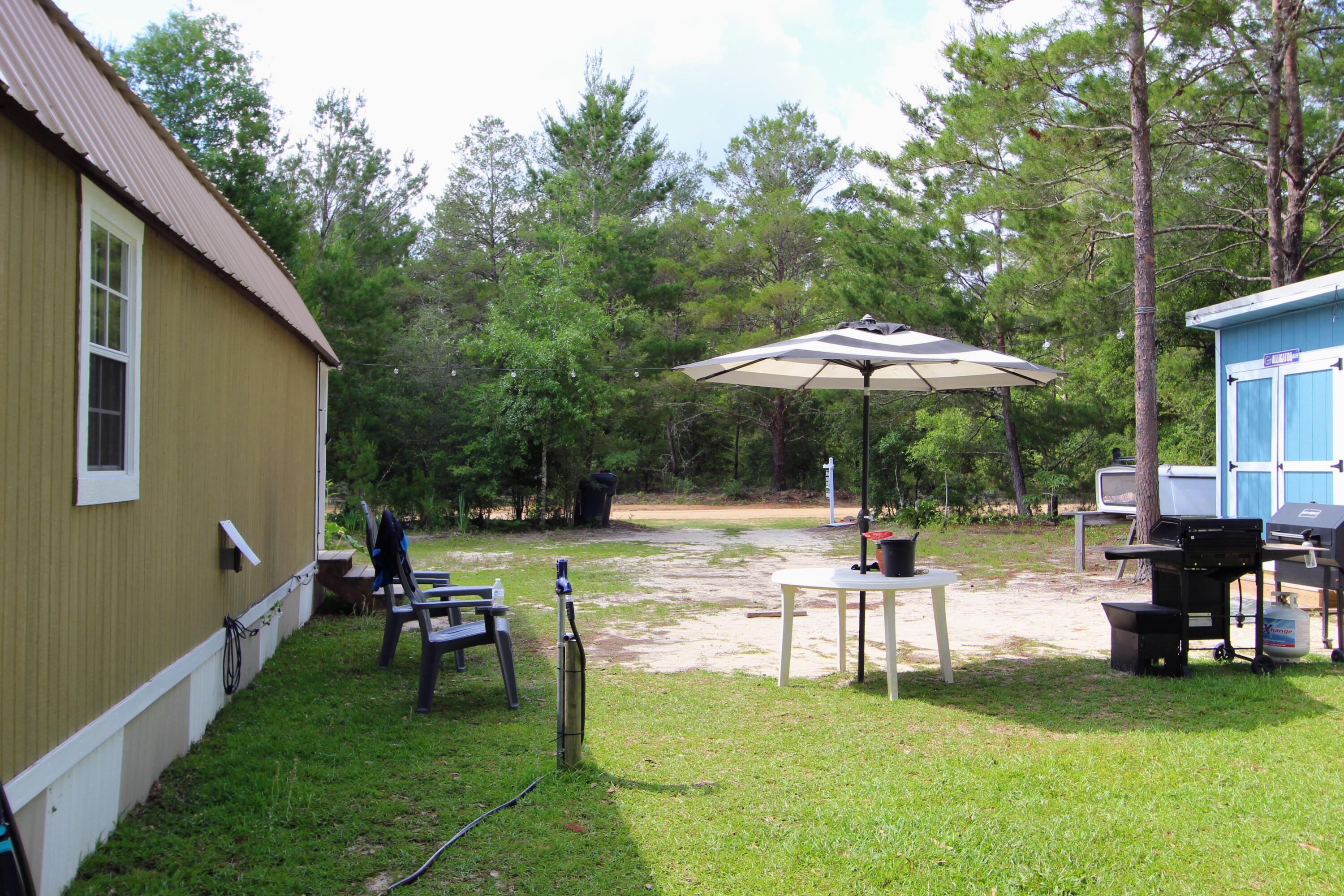 28 Meteyard Lane, DeFuniak Springs