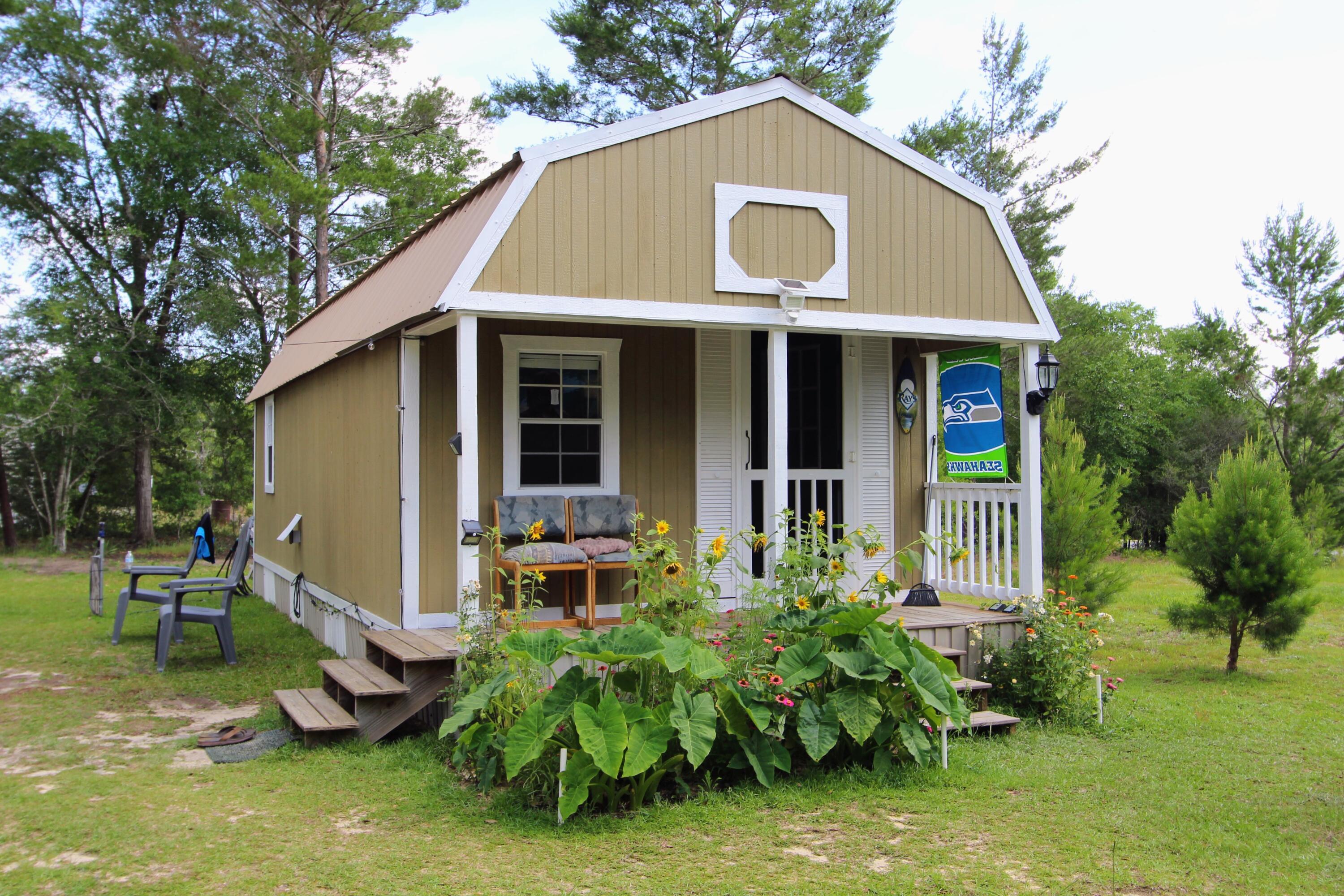 28 Meteyard Lane, DeFuniak Springs