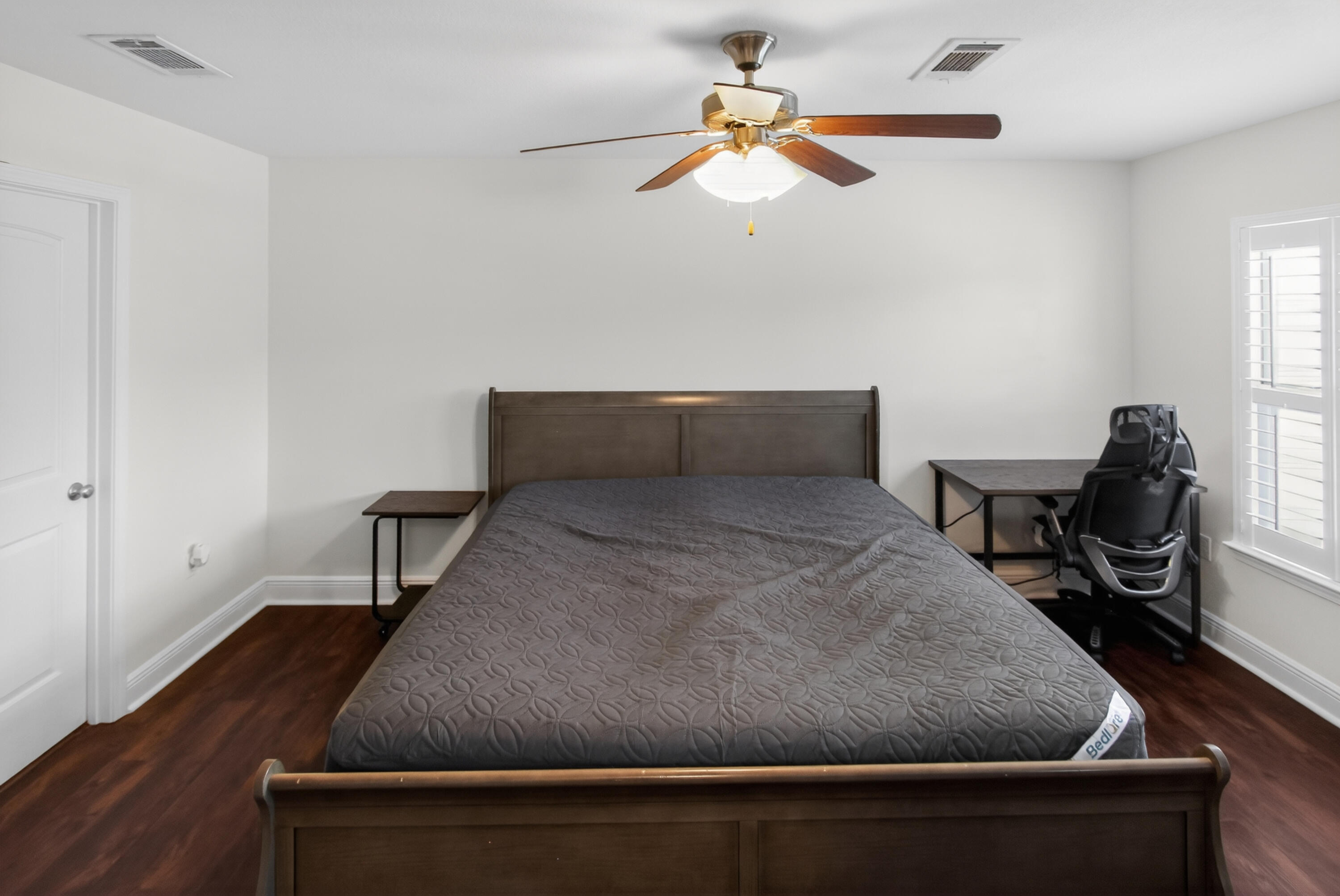 2121 Wilsons Plover Circle