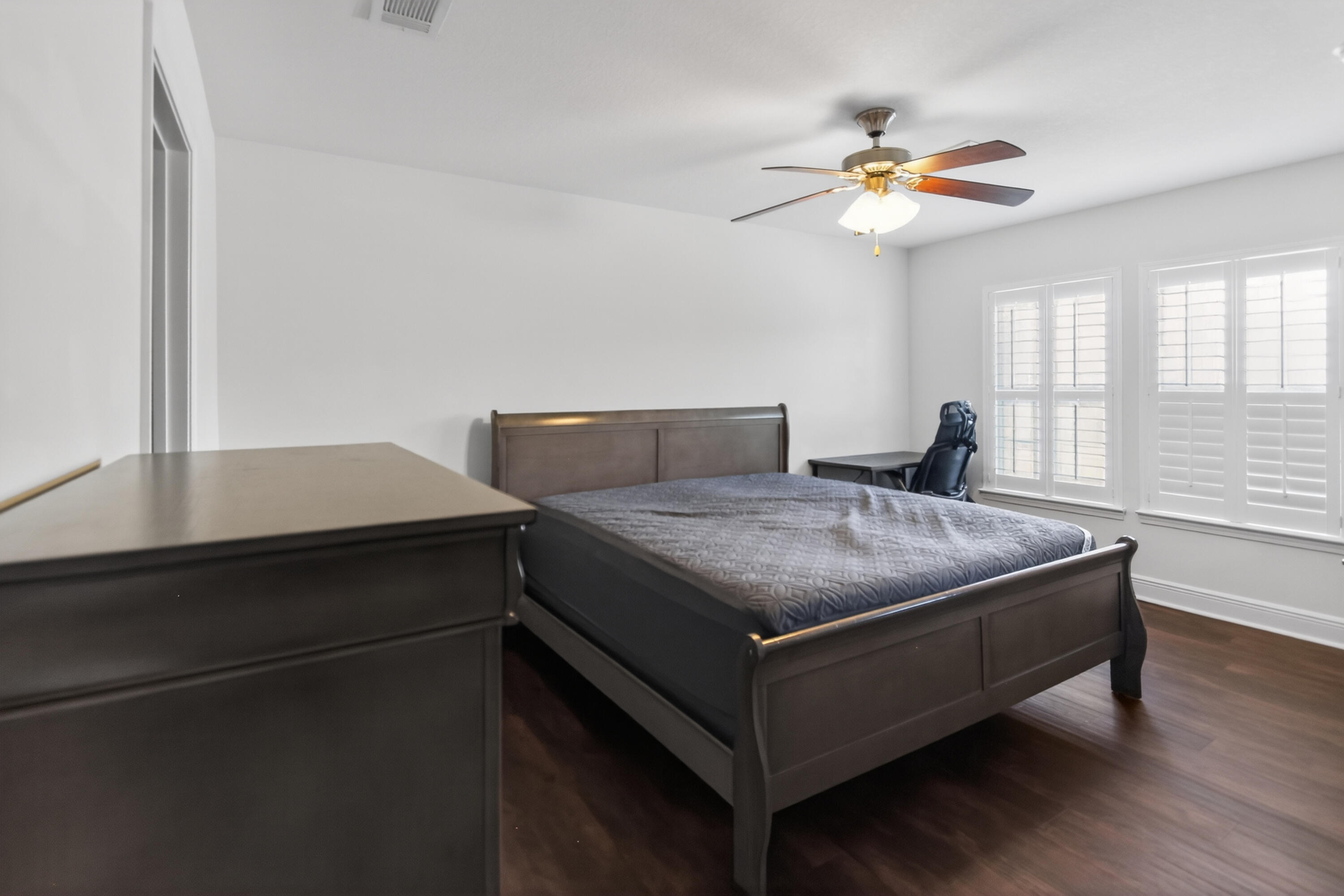 2121 Wilsons Plover Circle