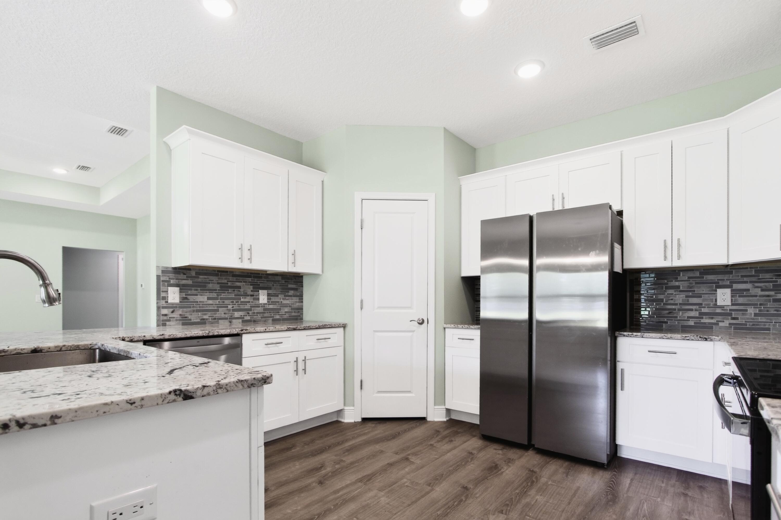 11254 Silverton Drive