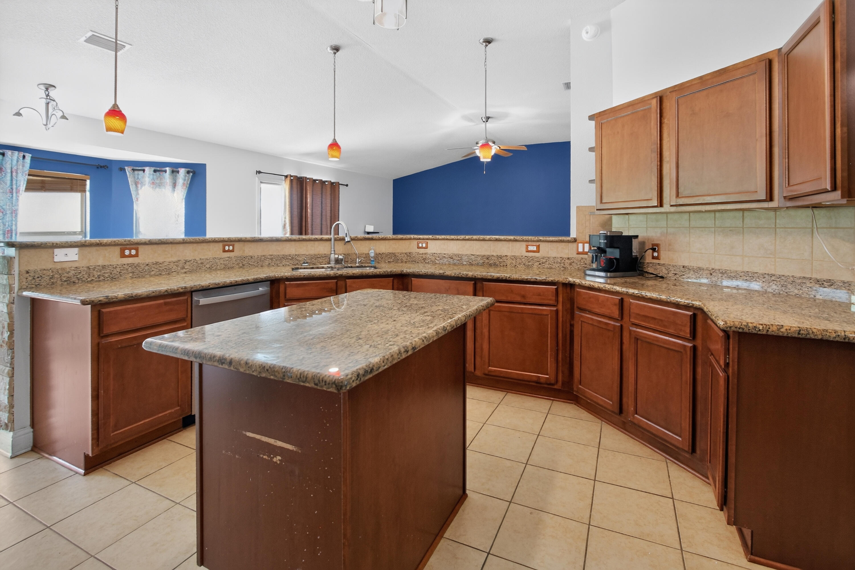 6280 Equine Drive