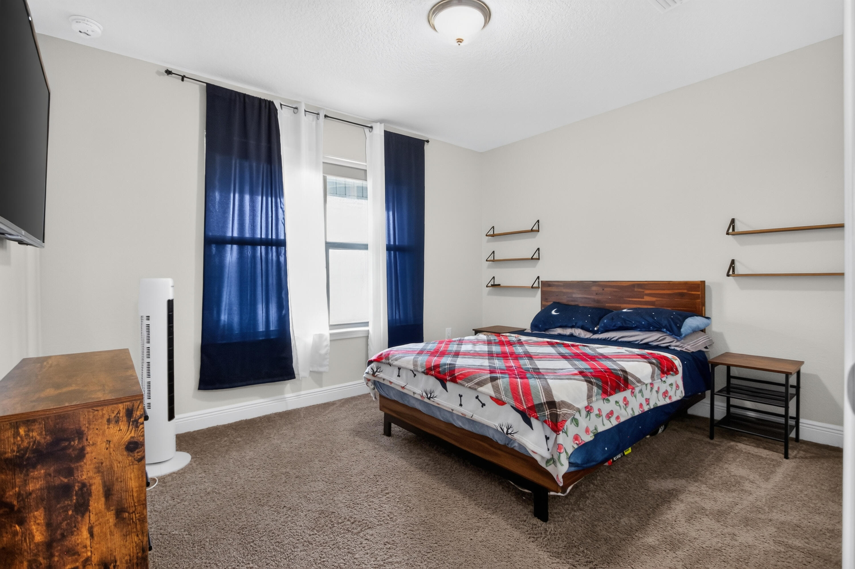 2214 Jernigan Drive