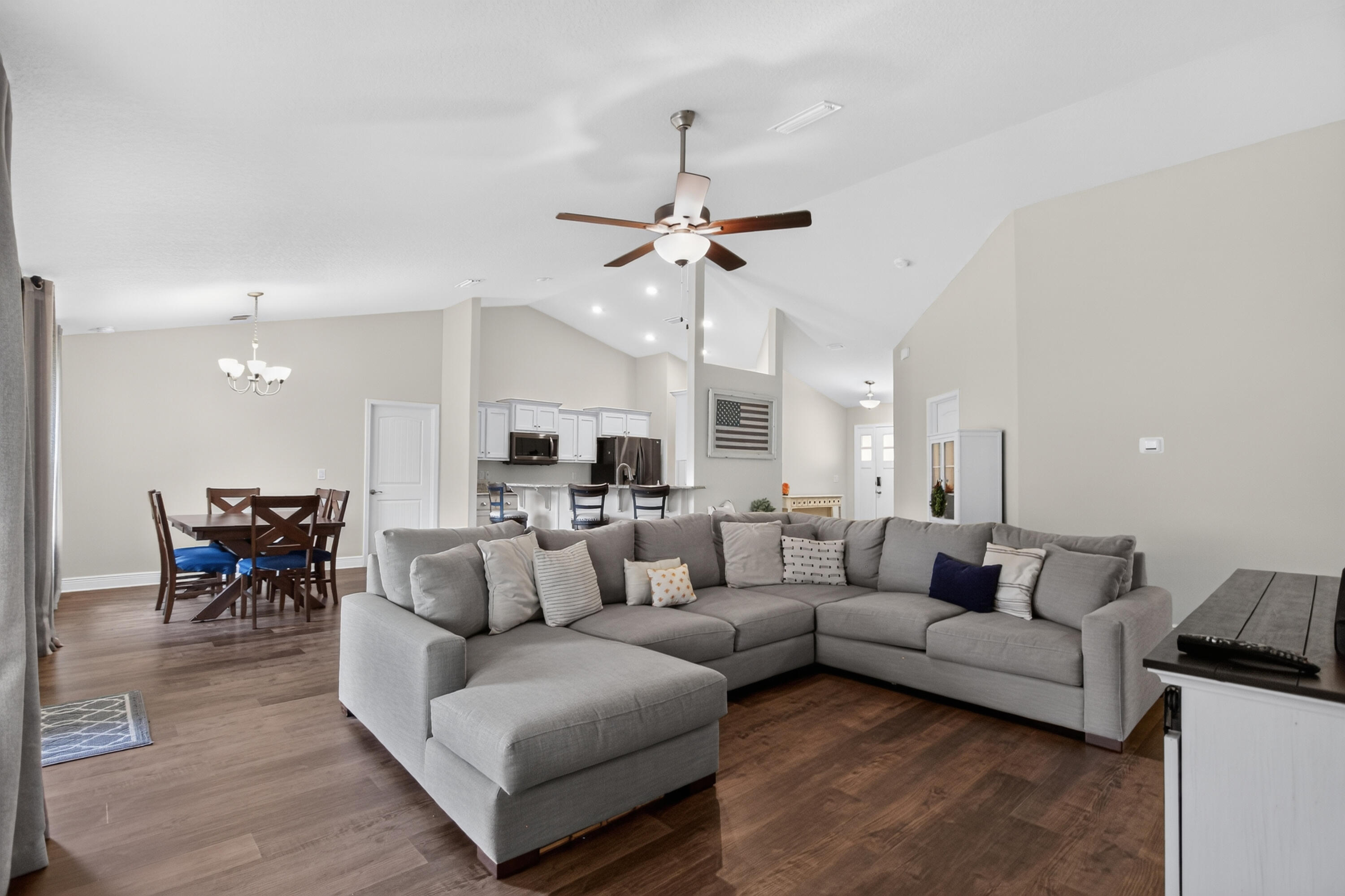 2214 Jernigan Drive