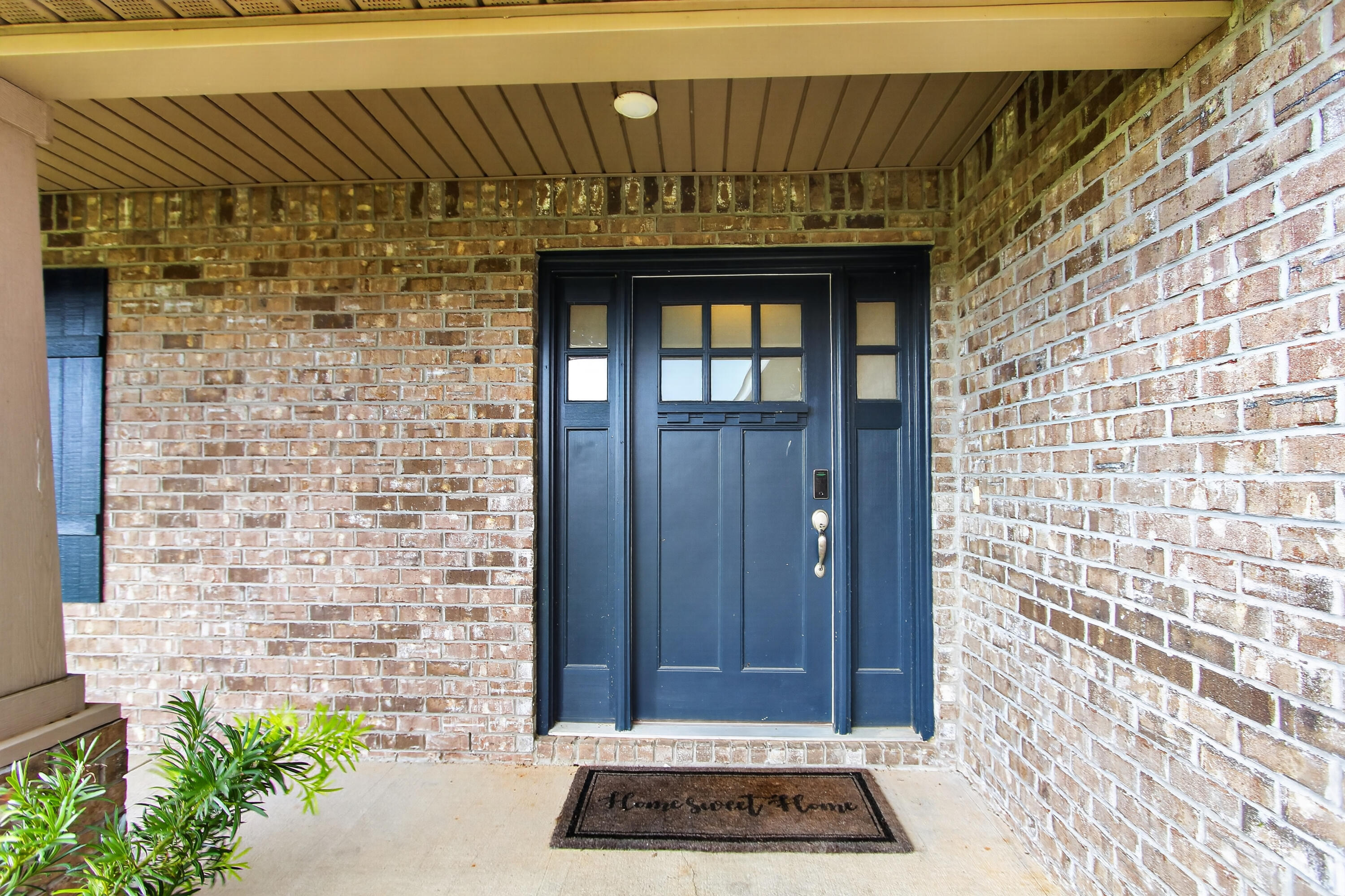 2214 Jernigan Drive
