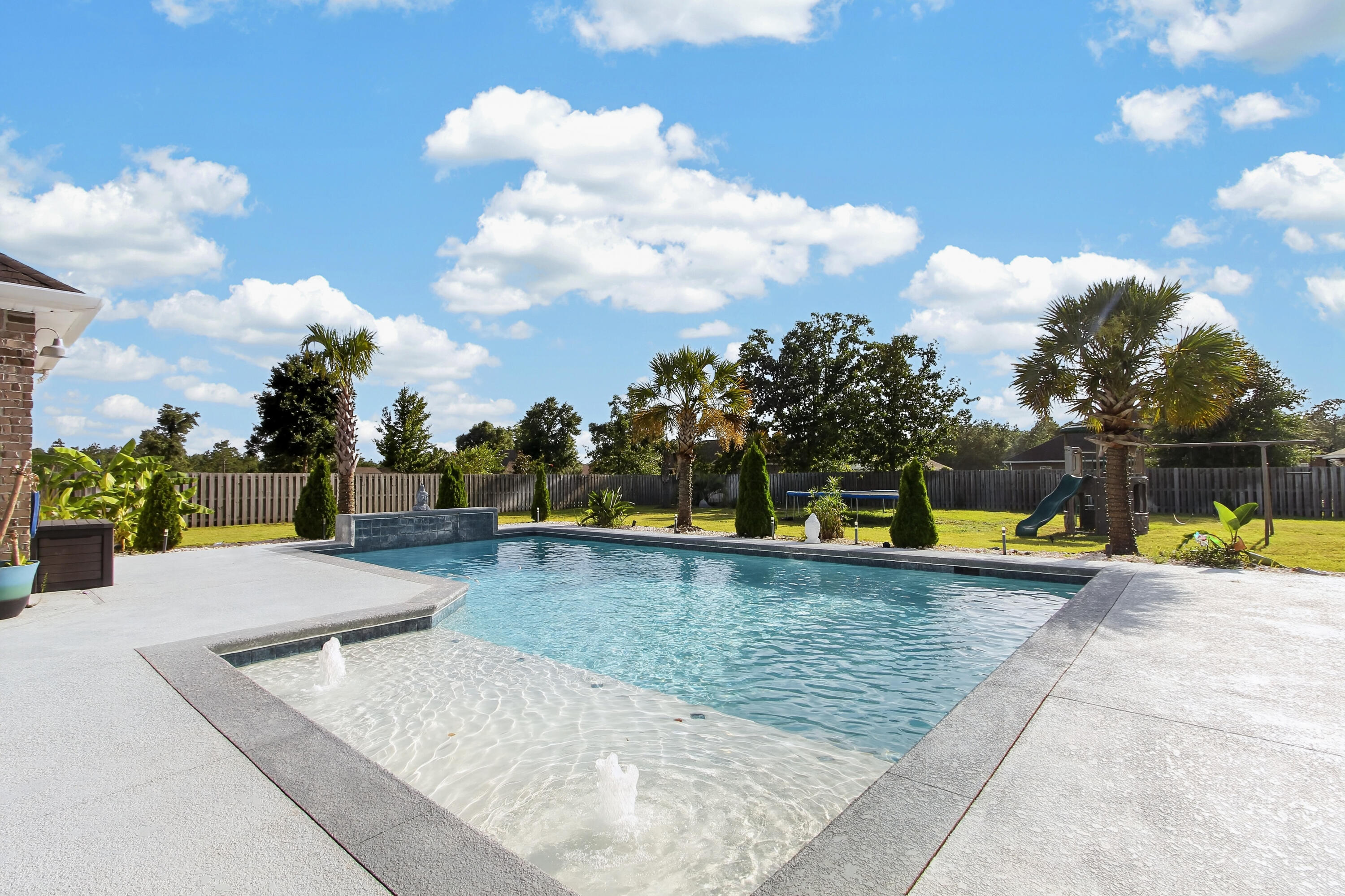5522 Frontier Drive