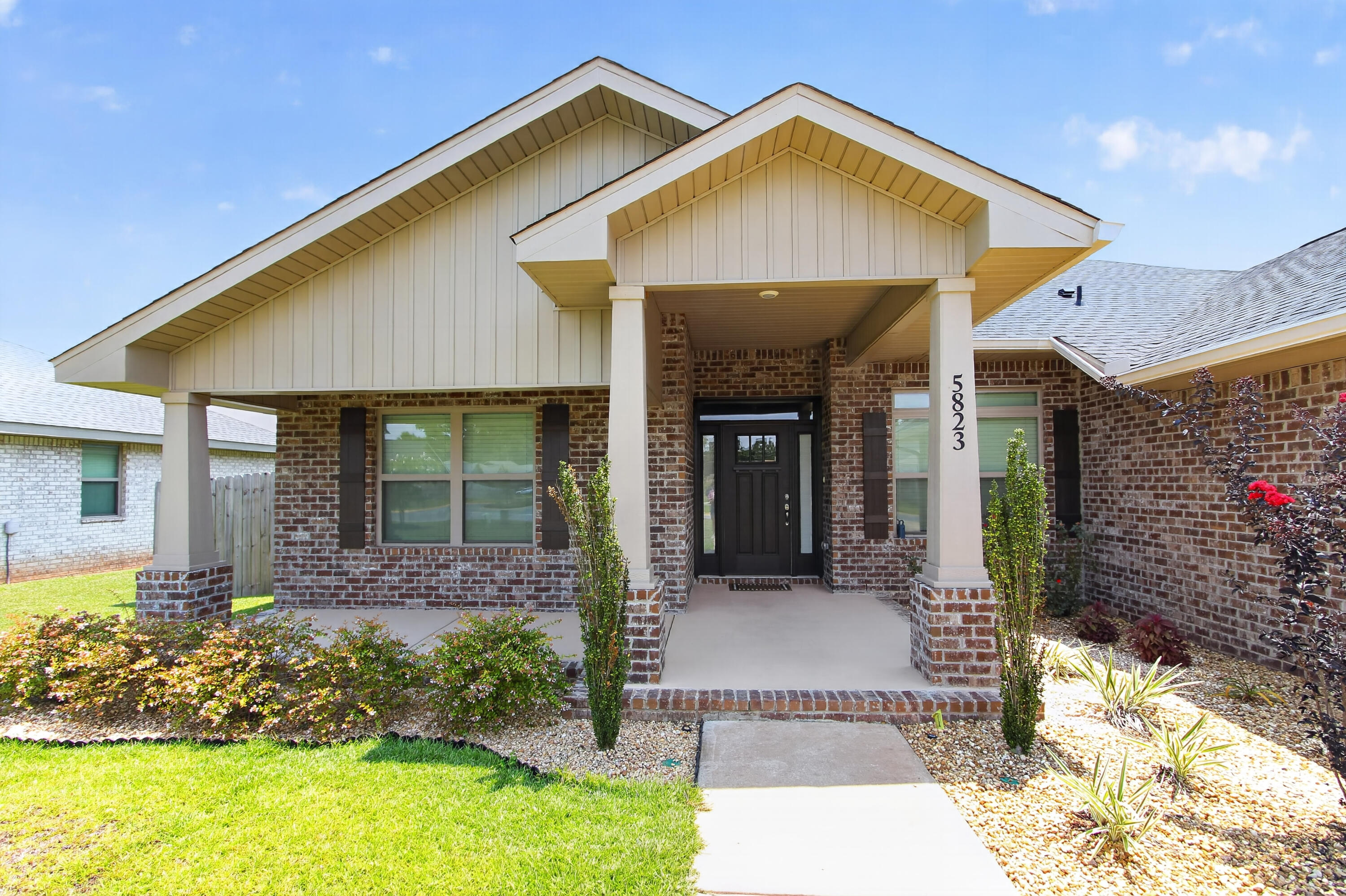 5823 Crestlake Drive