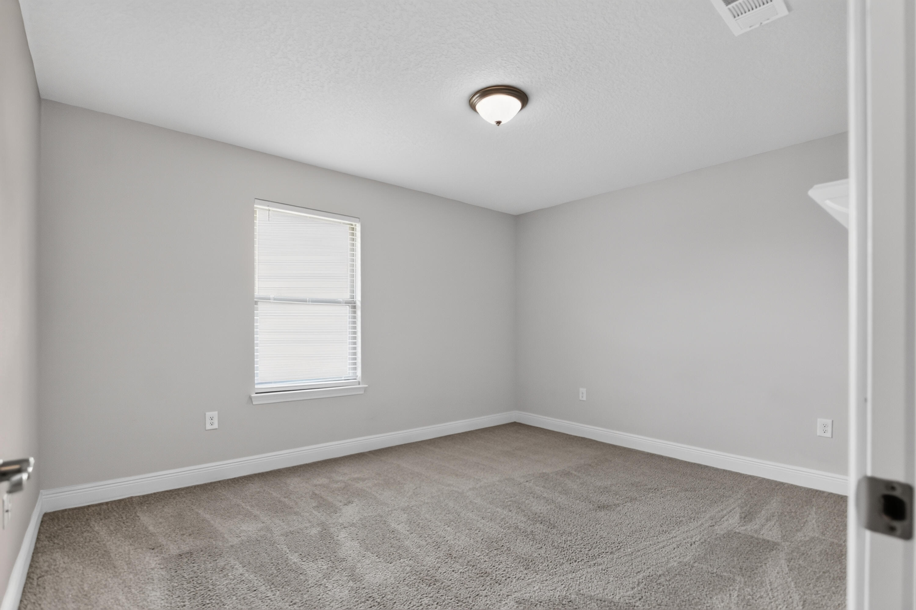 5823 Crestlake Drive
