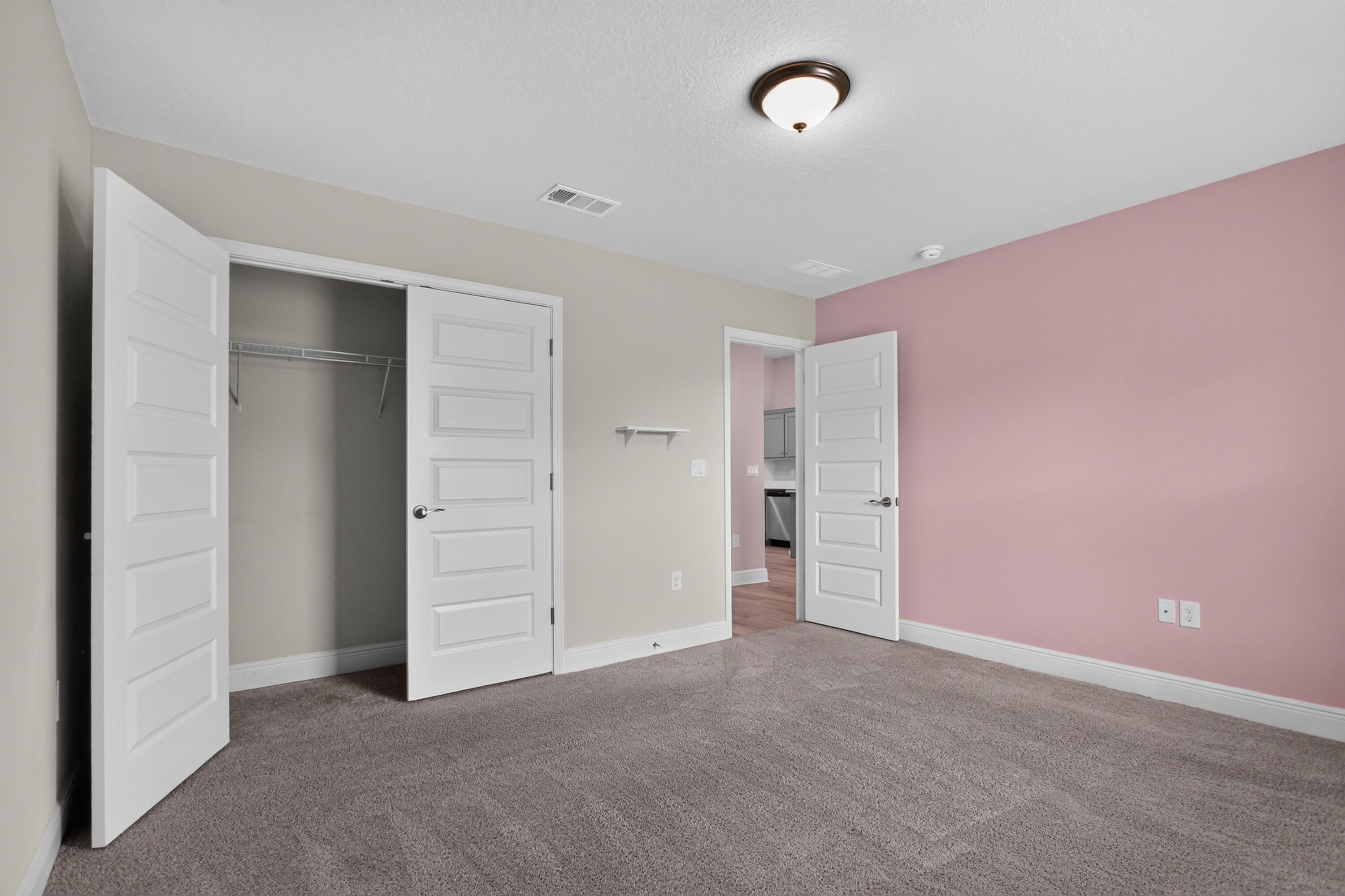5823 Crestlake Drive