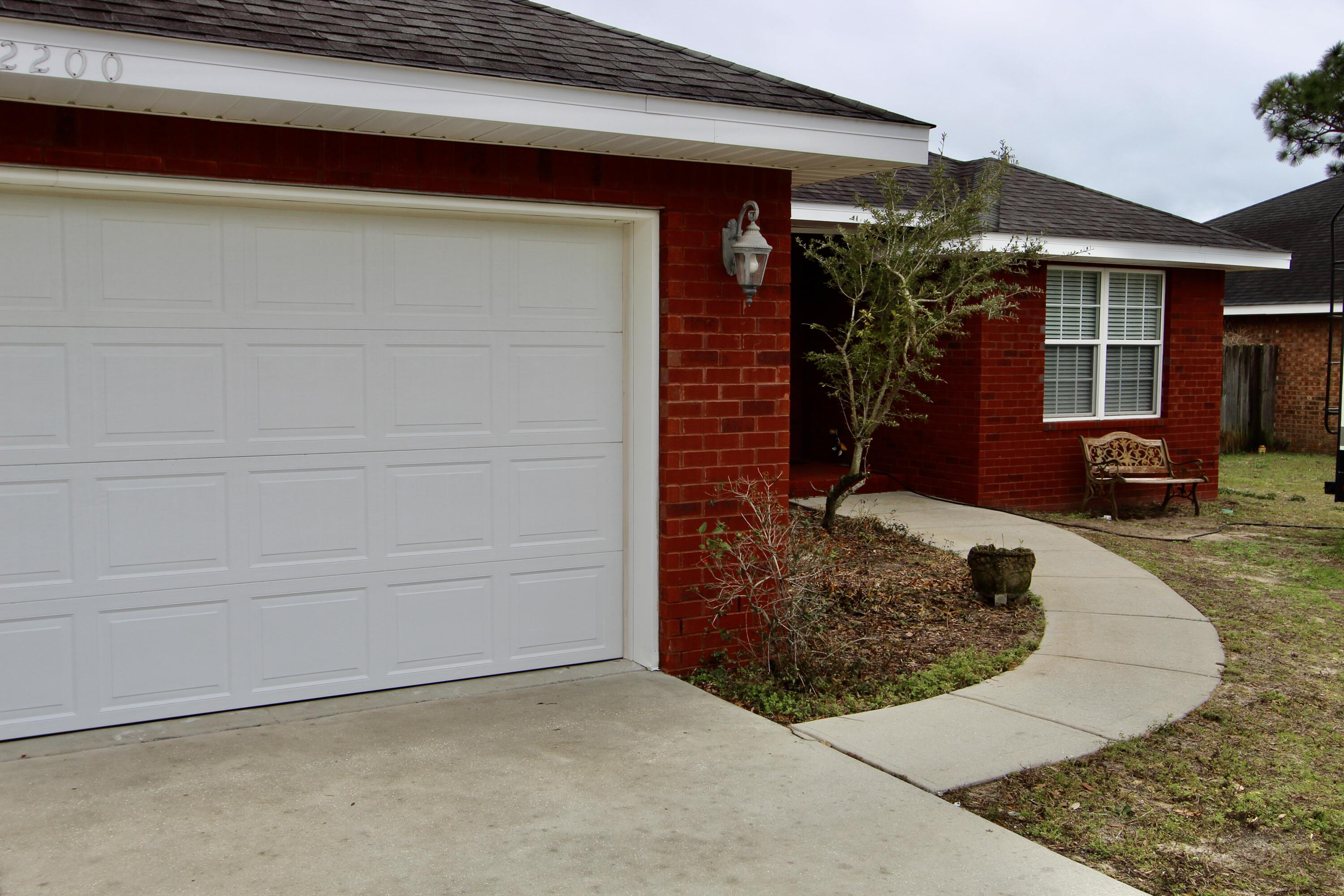 2200 Palo Alto Street