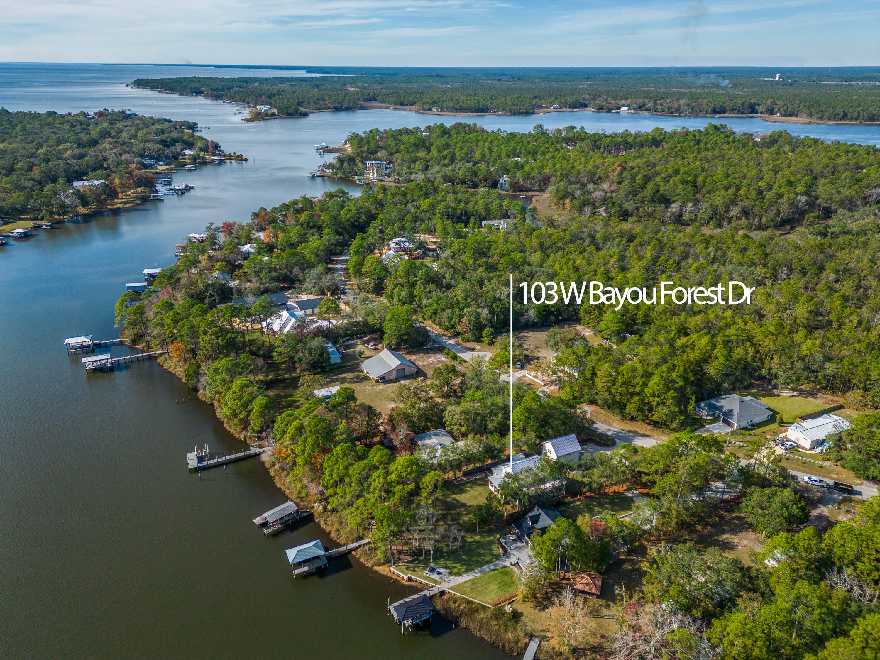 103 W Bayou Forest Drive