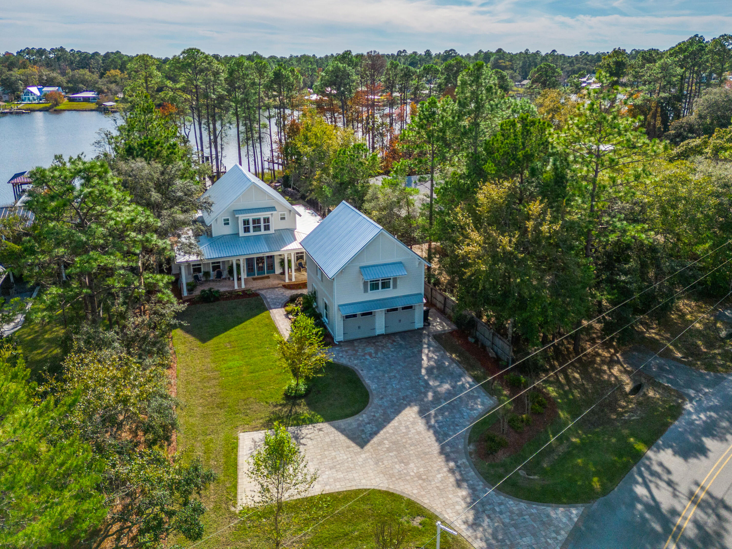 103 W Bayou Forest Drive