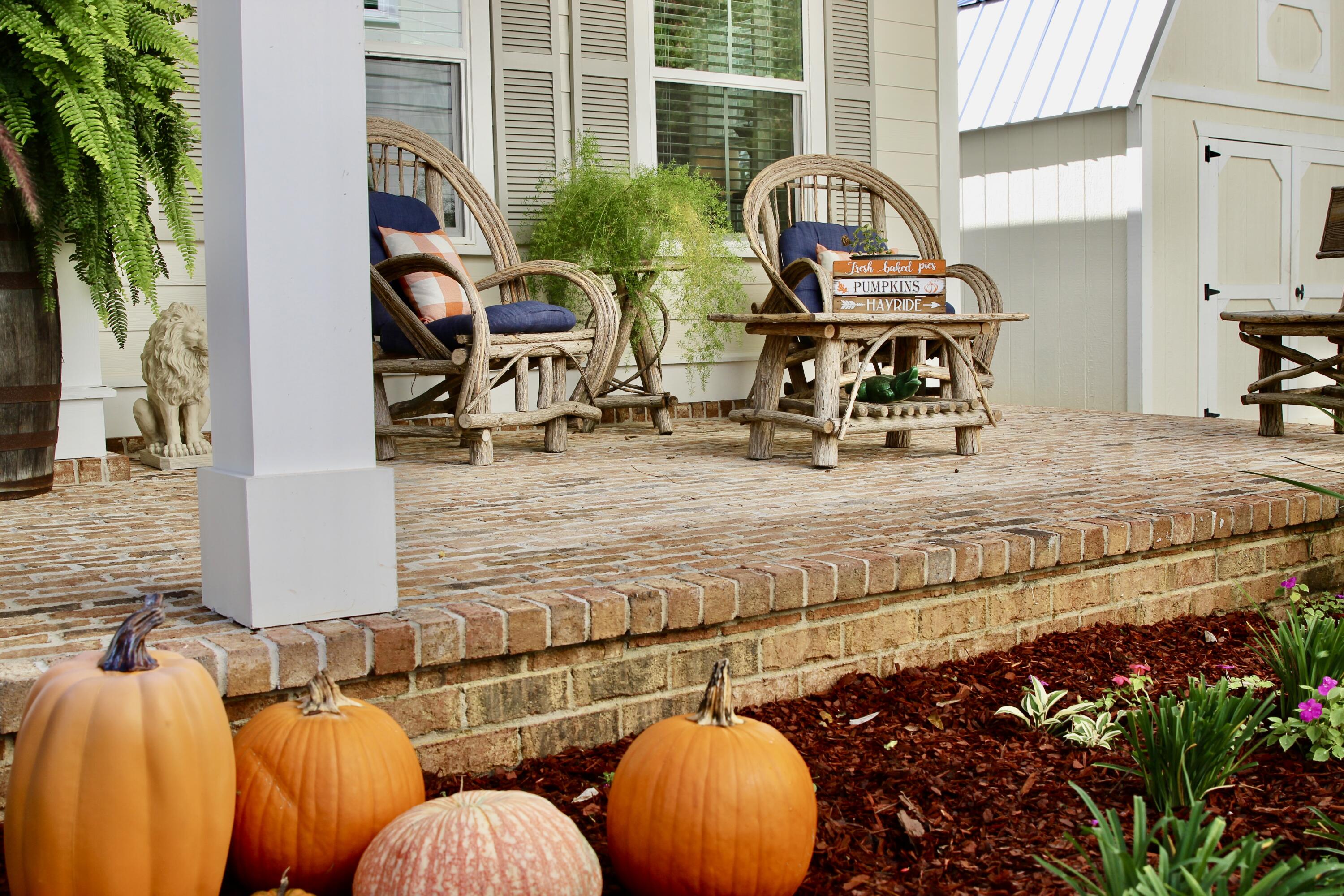 103 W Bayou Forest Drive