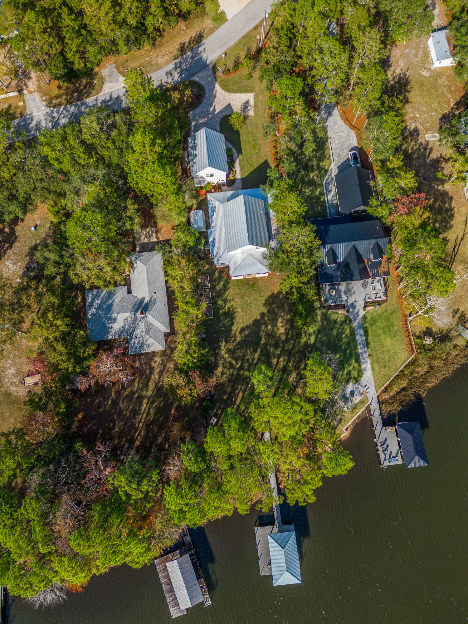 103 W Bayou Forest Drive