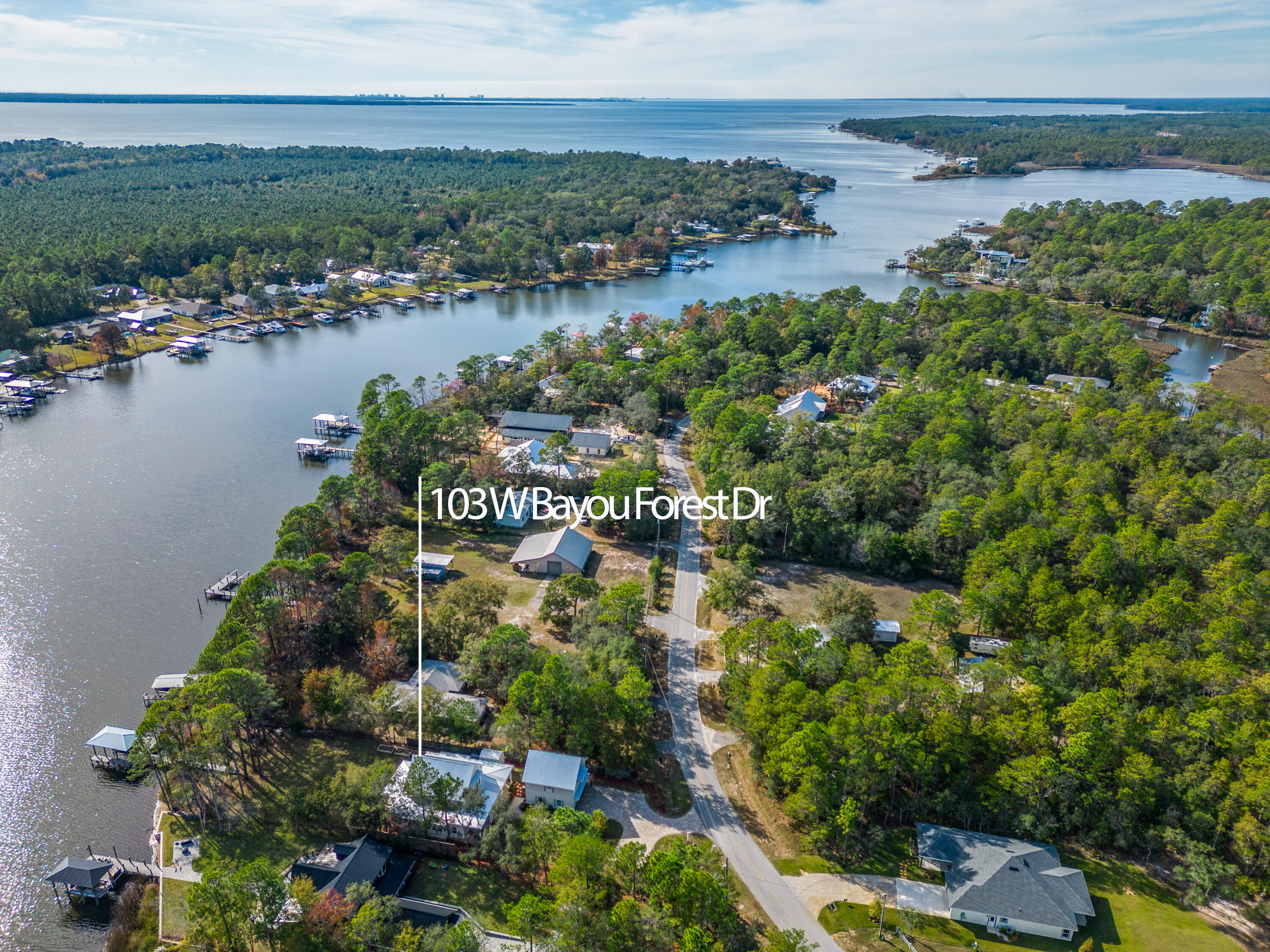 103 W Bayou Forest Drive