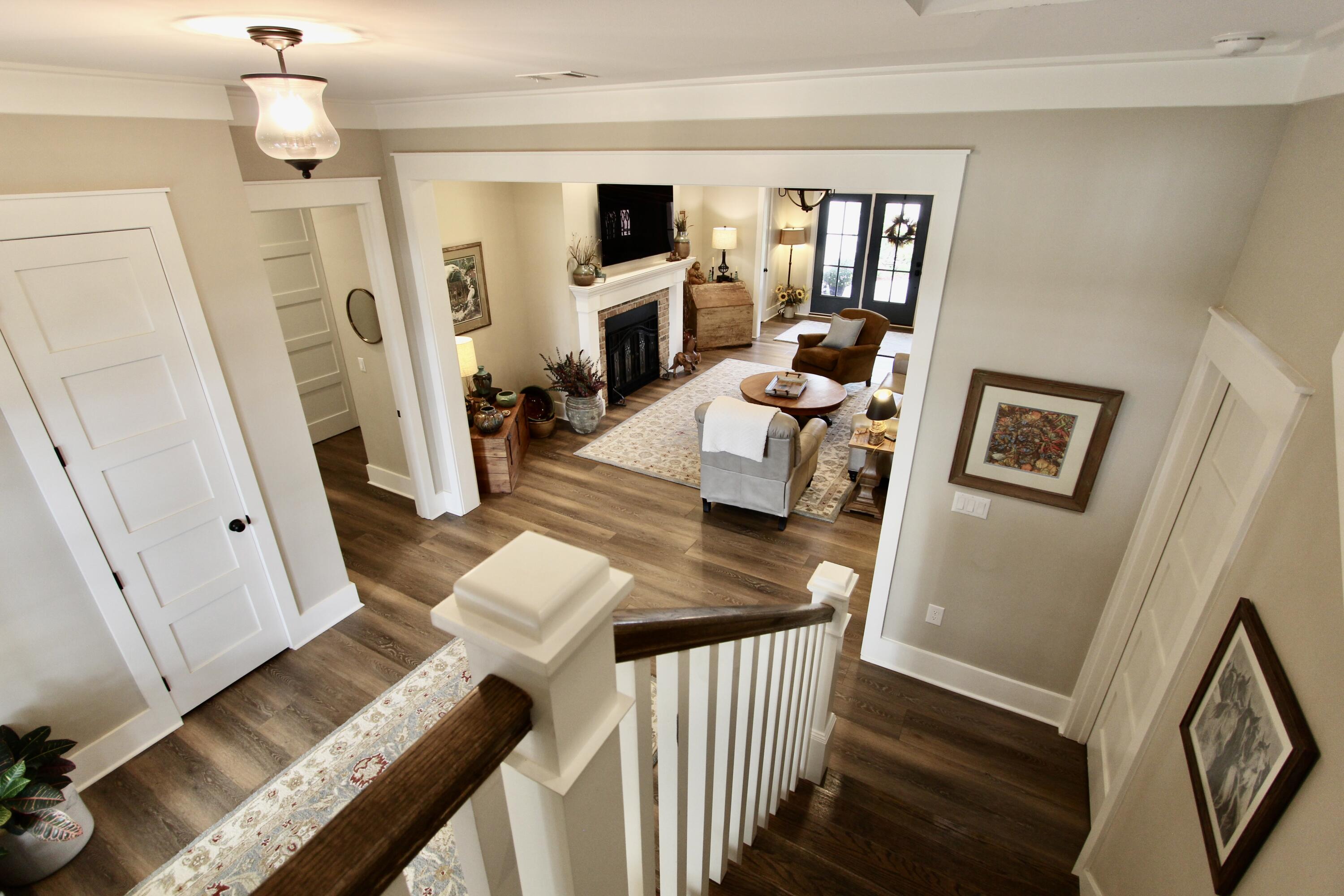 103 W Bayou Forest Drive