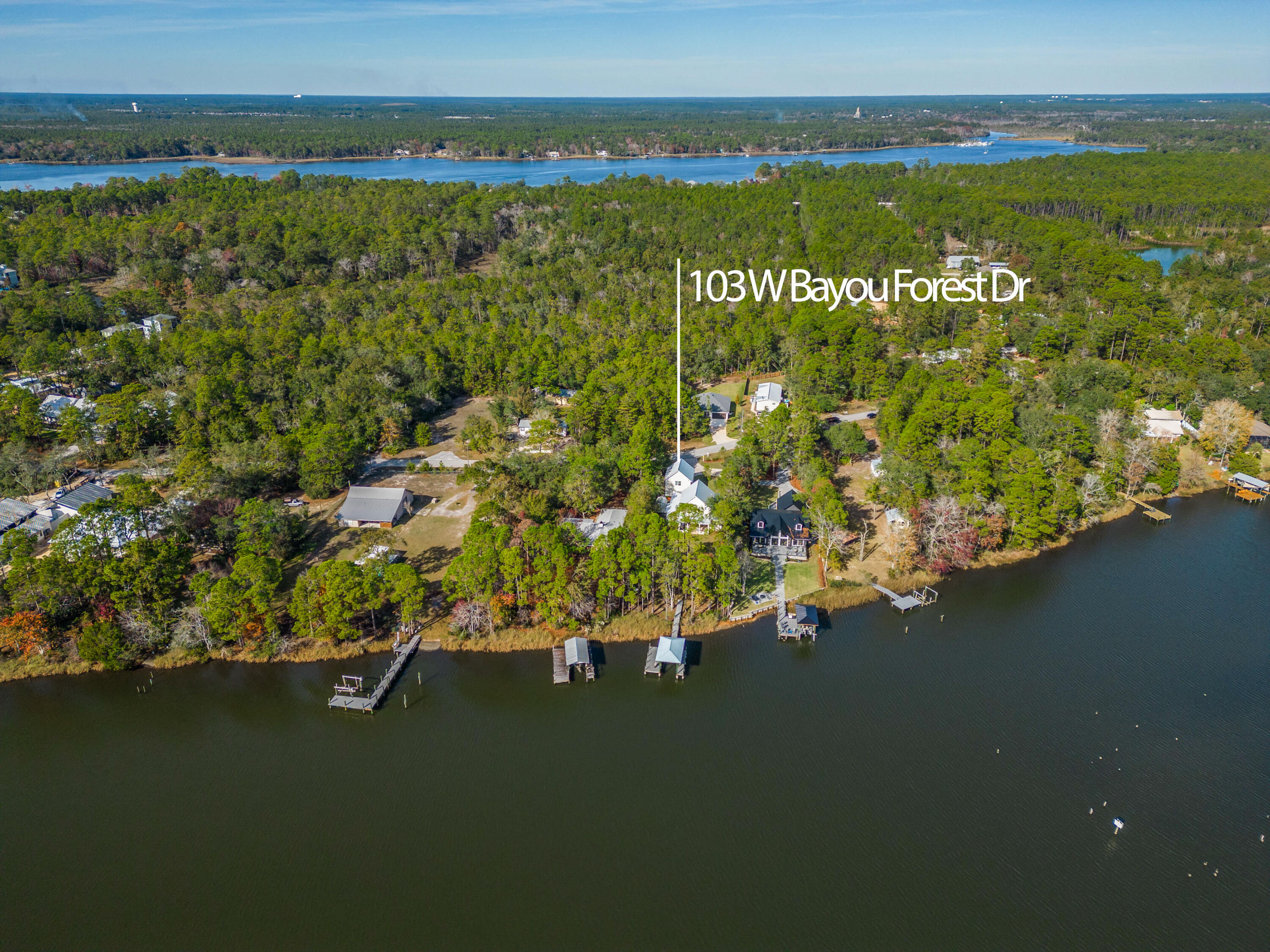 103 W Bayou Forest Drive