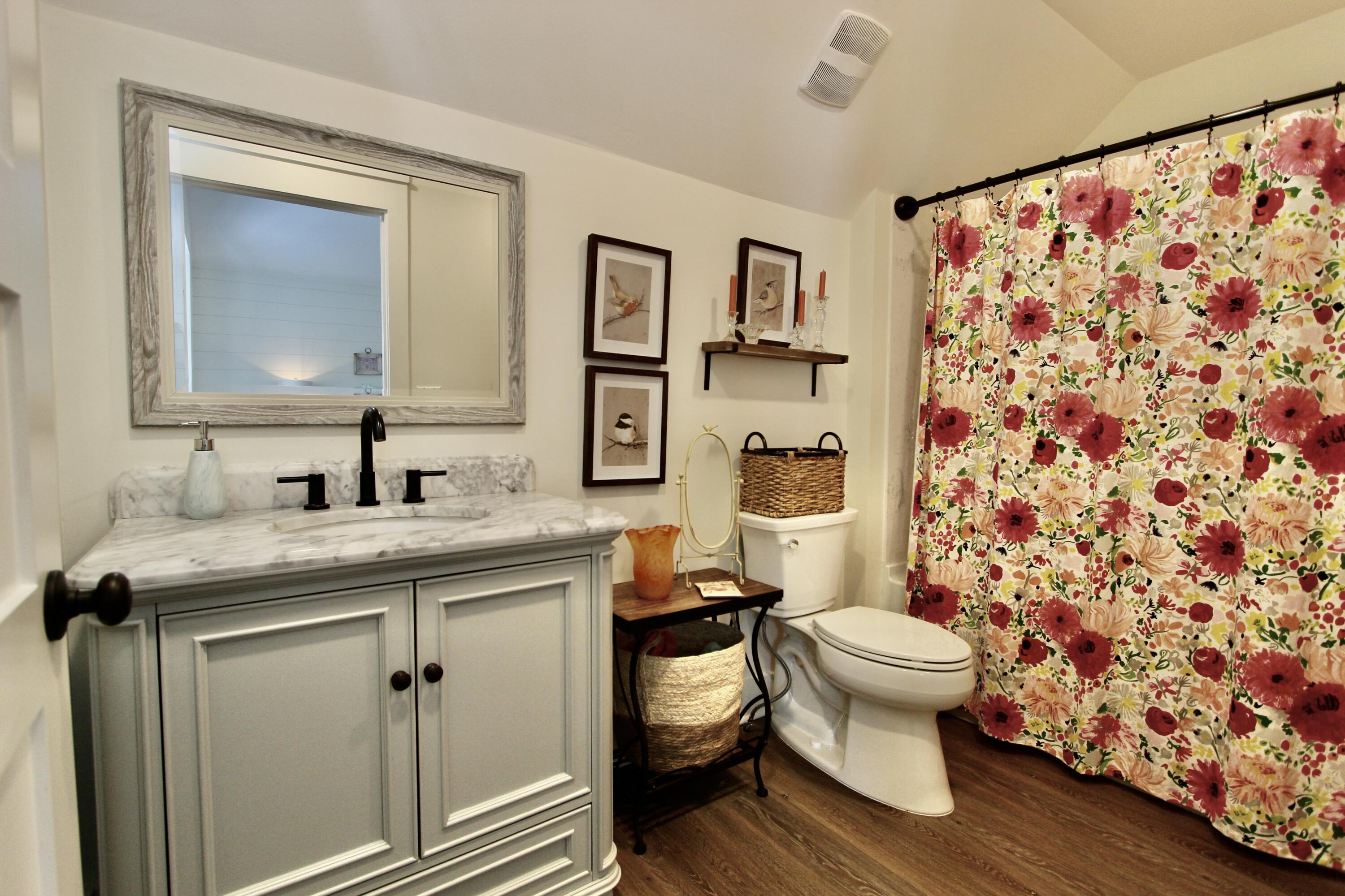 103 W Bayou Forest Drive