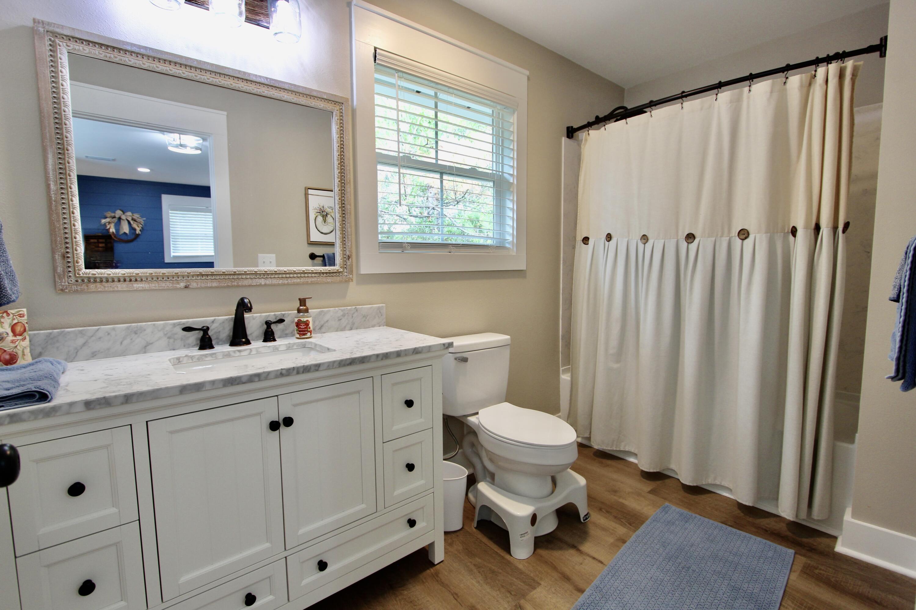 103 W Bayou Forest Drive