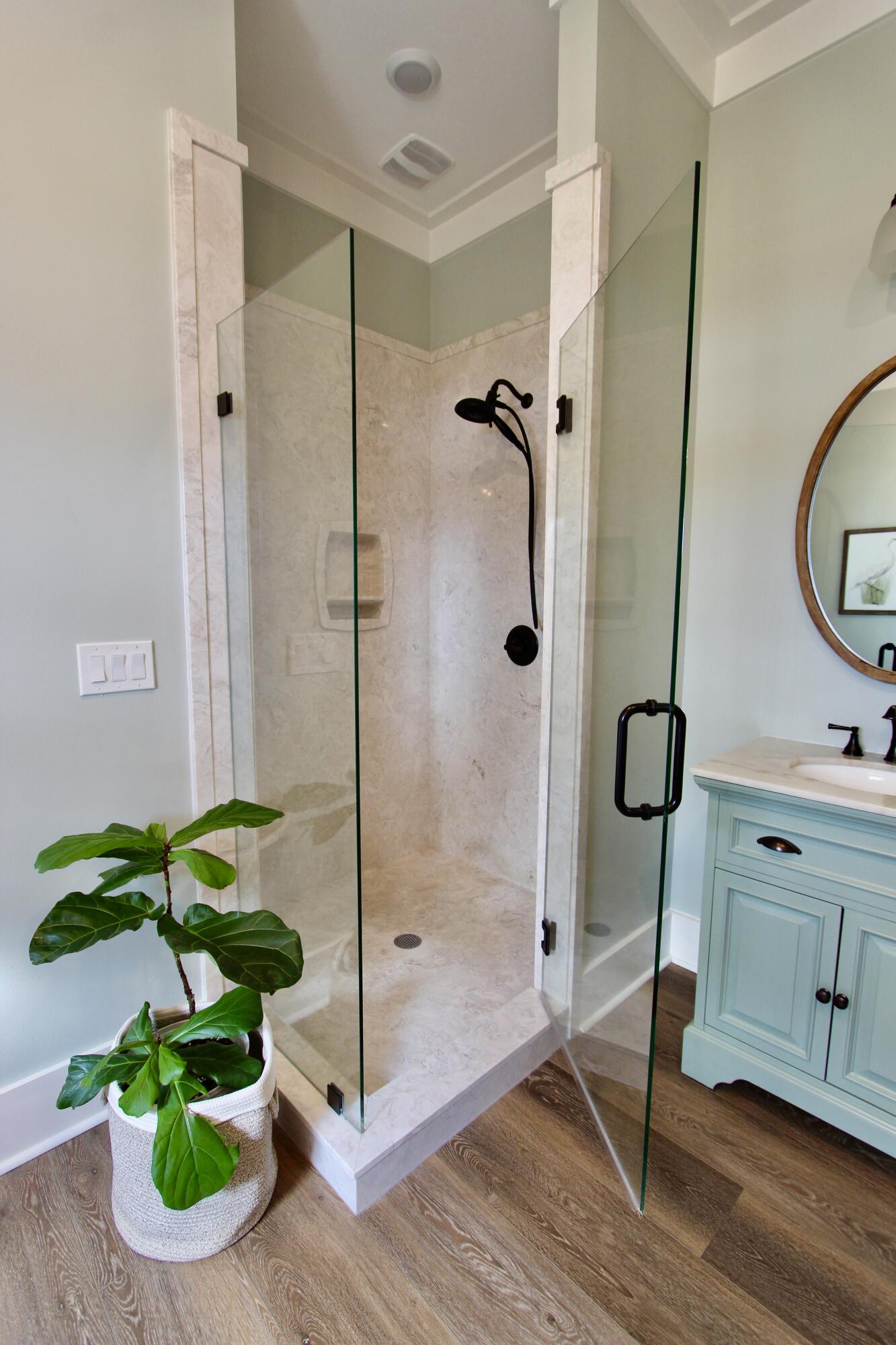 103 W Bayou Forest Drive