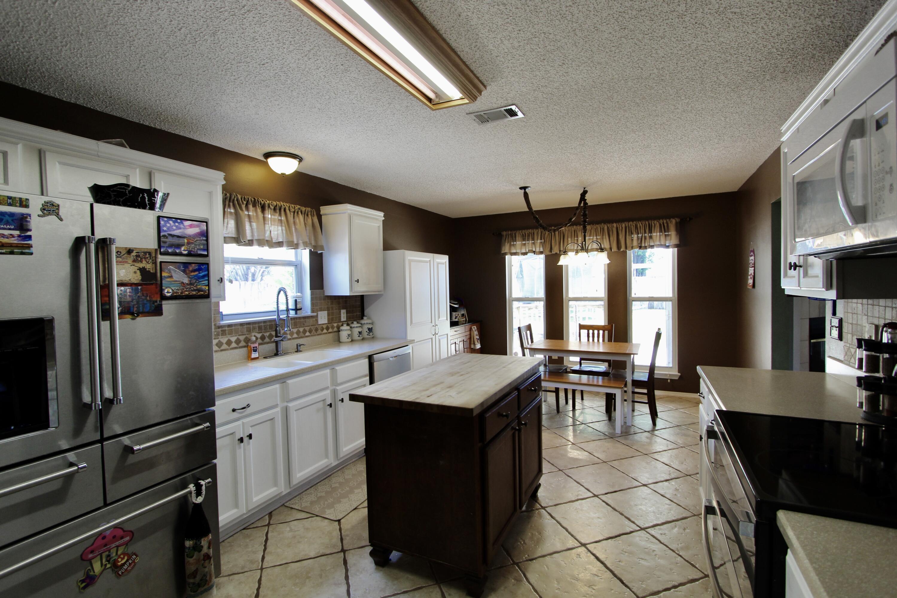 608 Huck Finn Lane