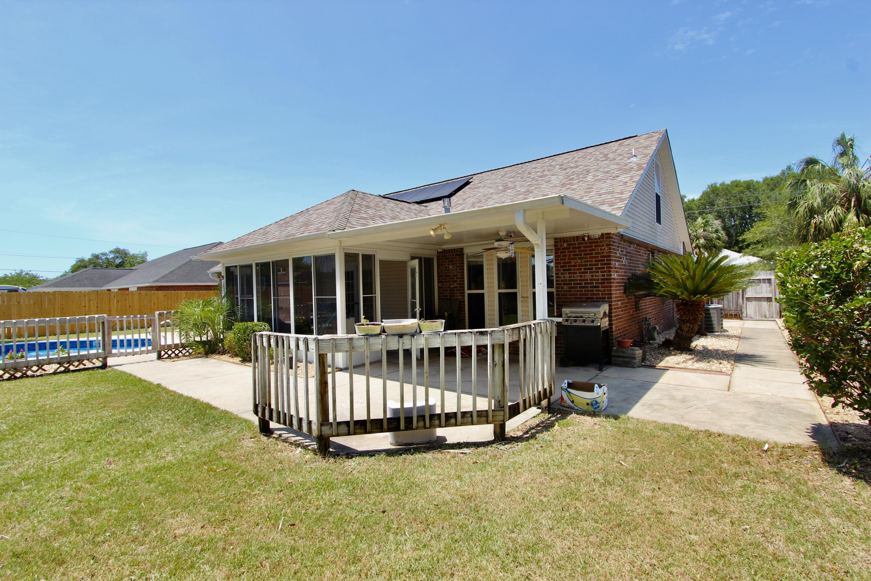 608 Huck Finn Lane
