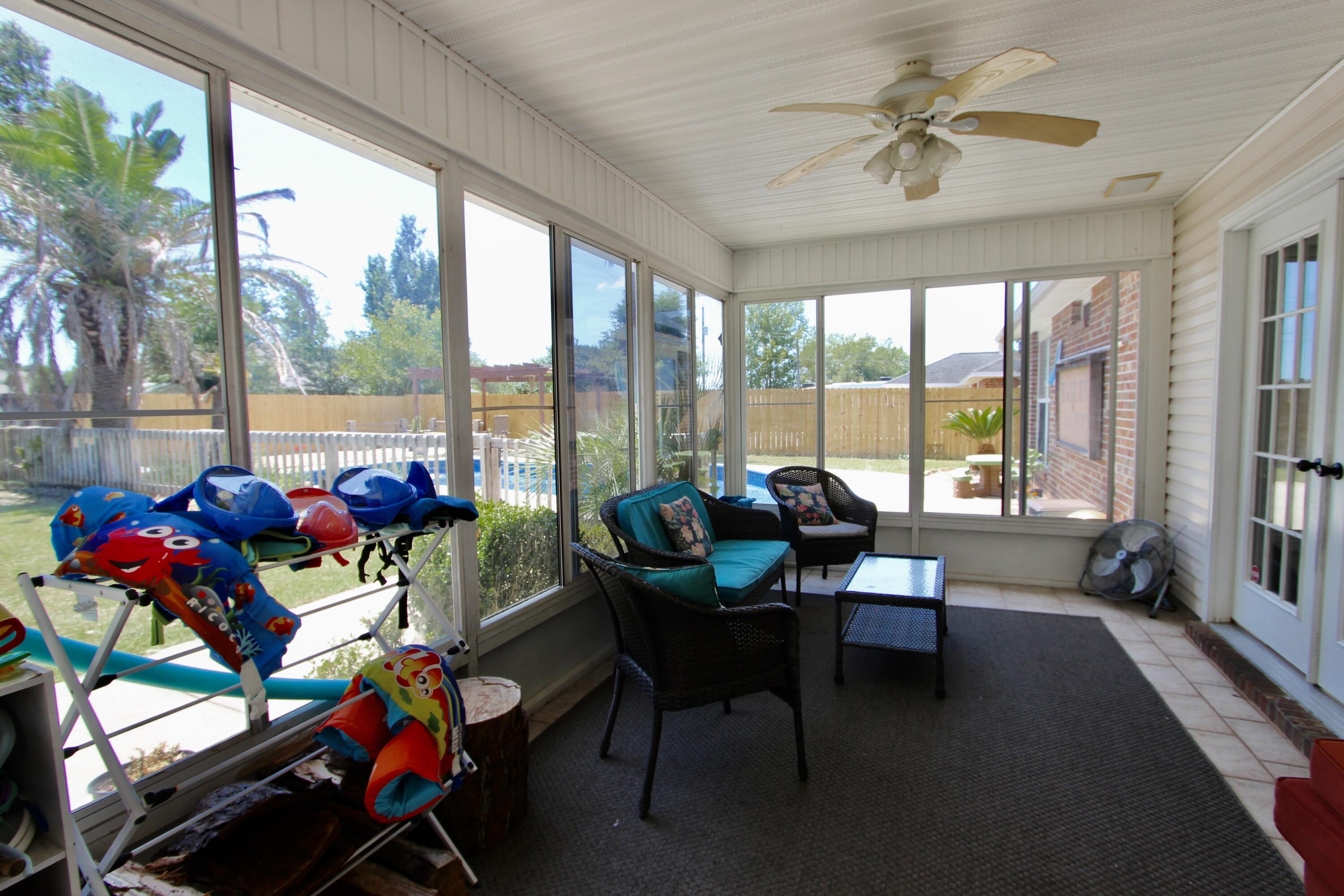 608 Huck Finn Lane