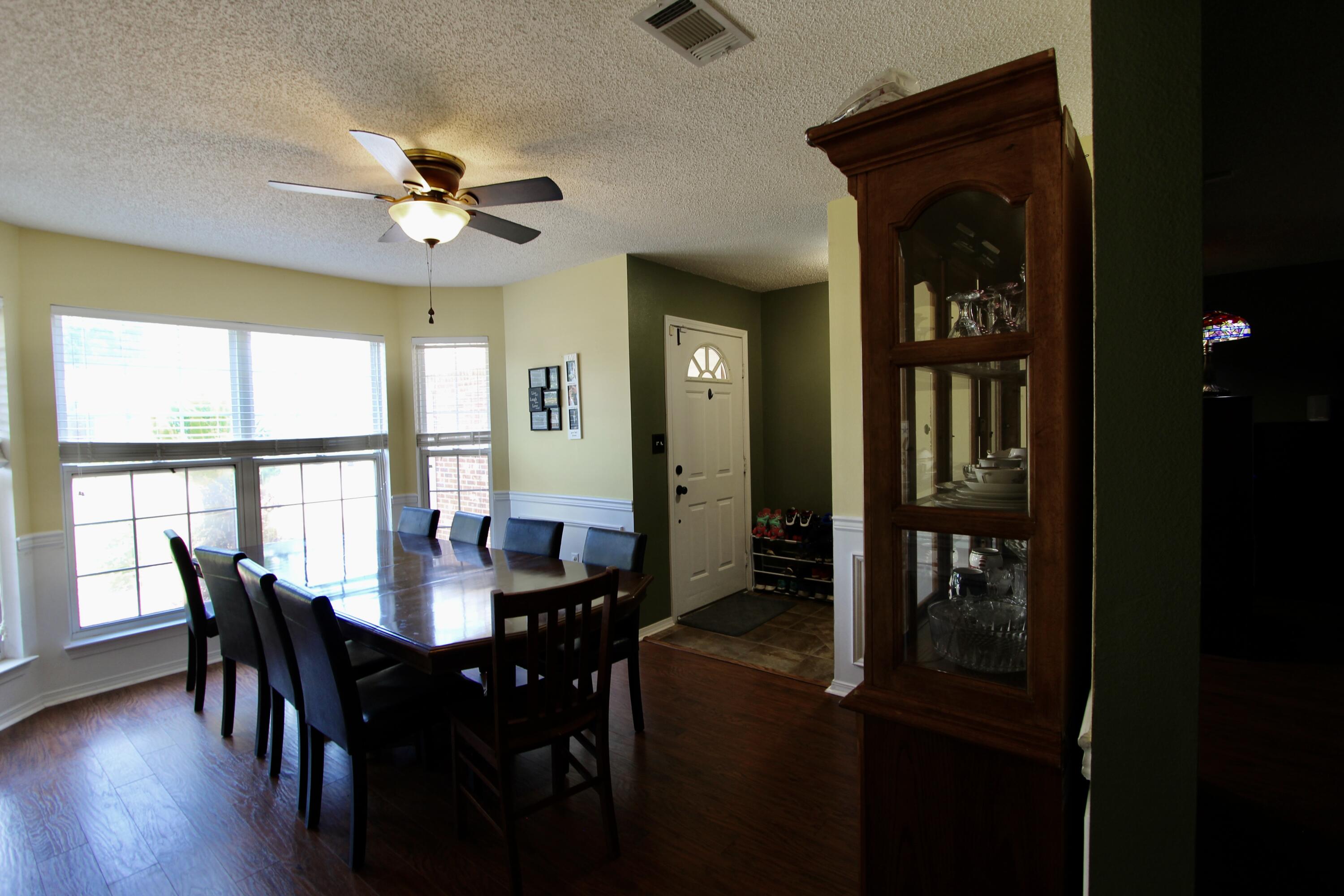 608 Huck Finn Lane