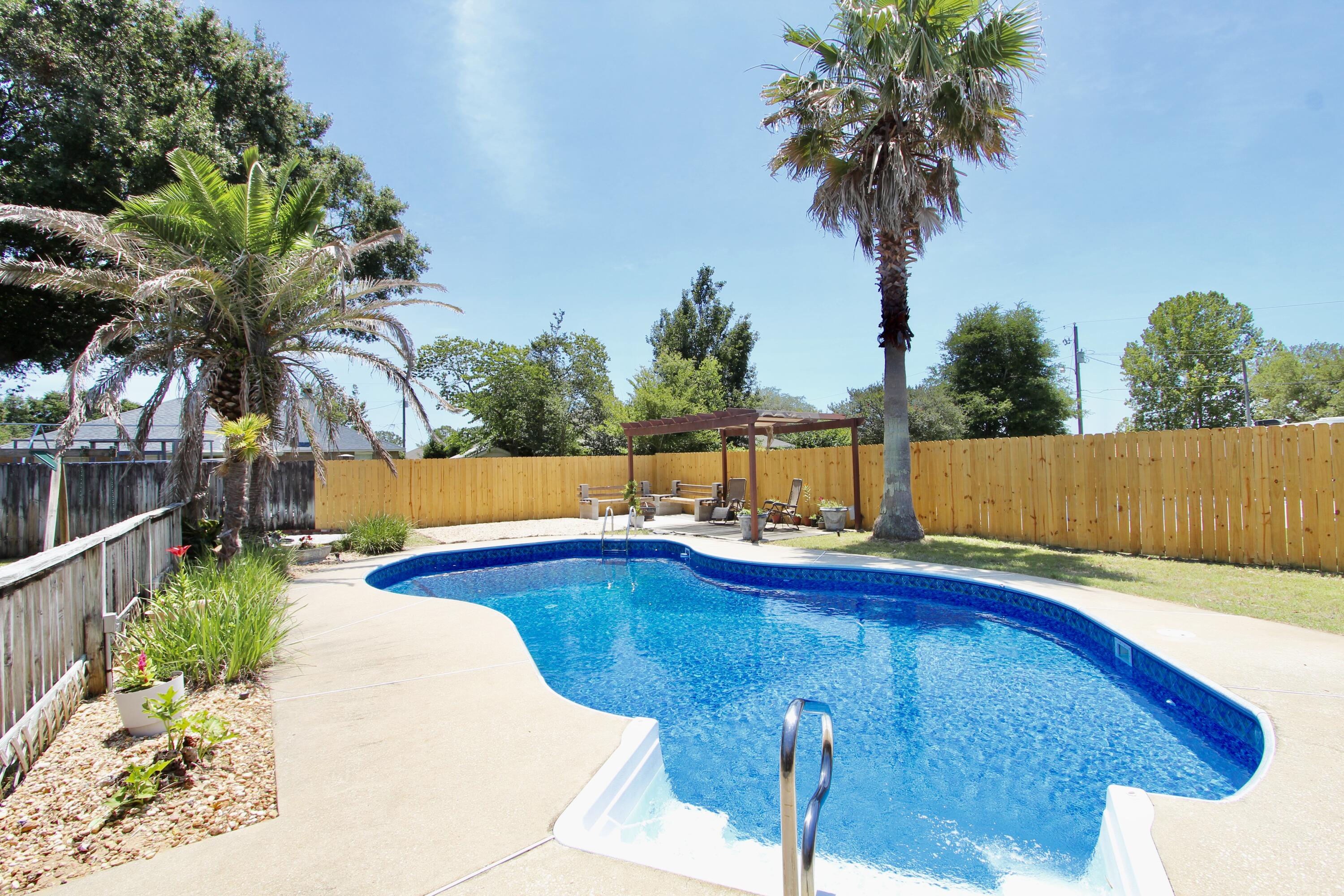 608 Huck Finn Lane