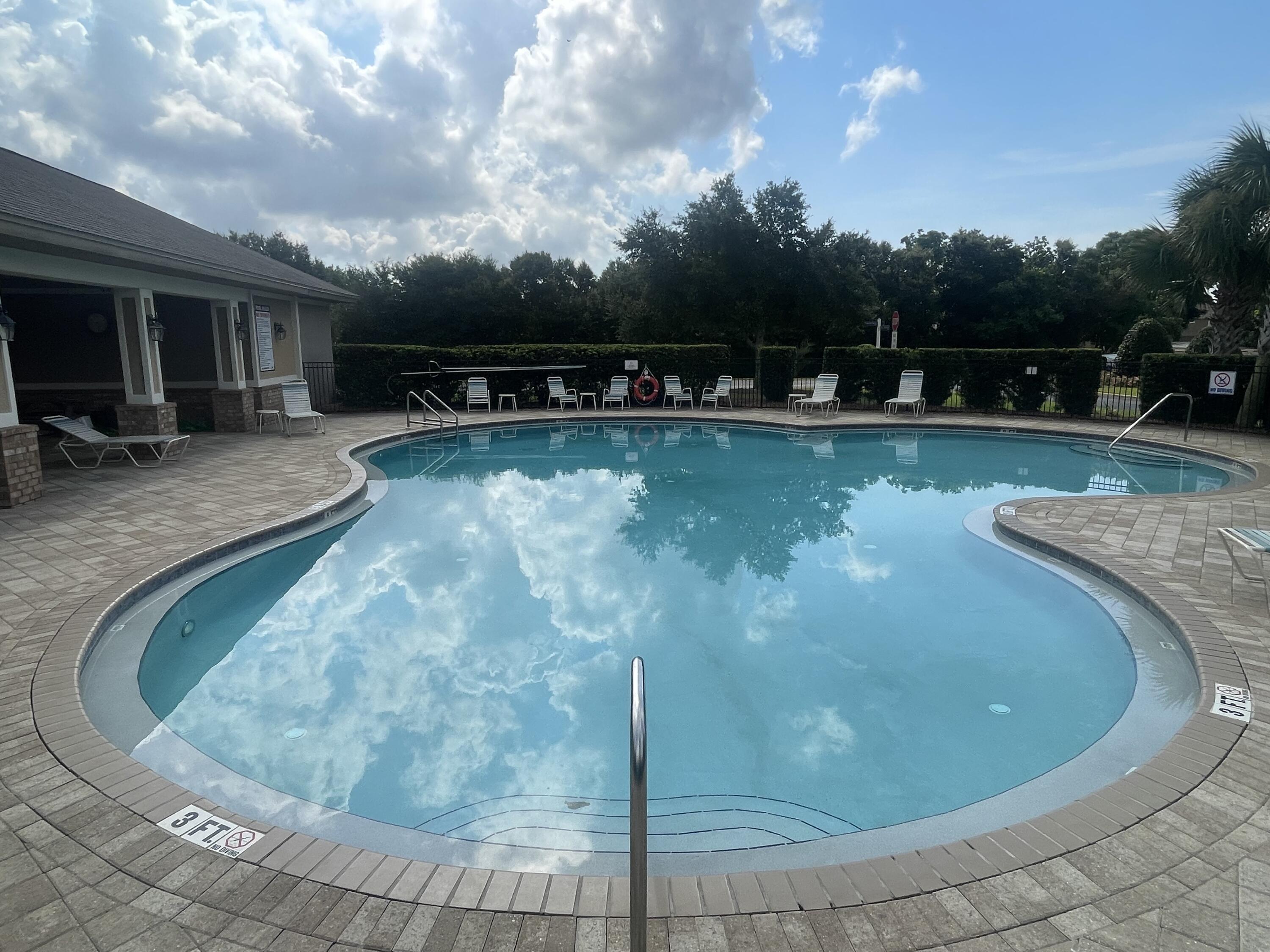 2125 Wilsons Plover Circle