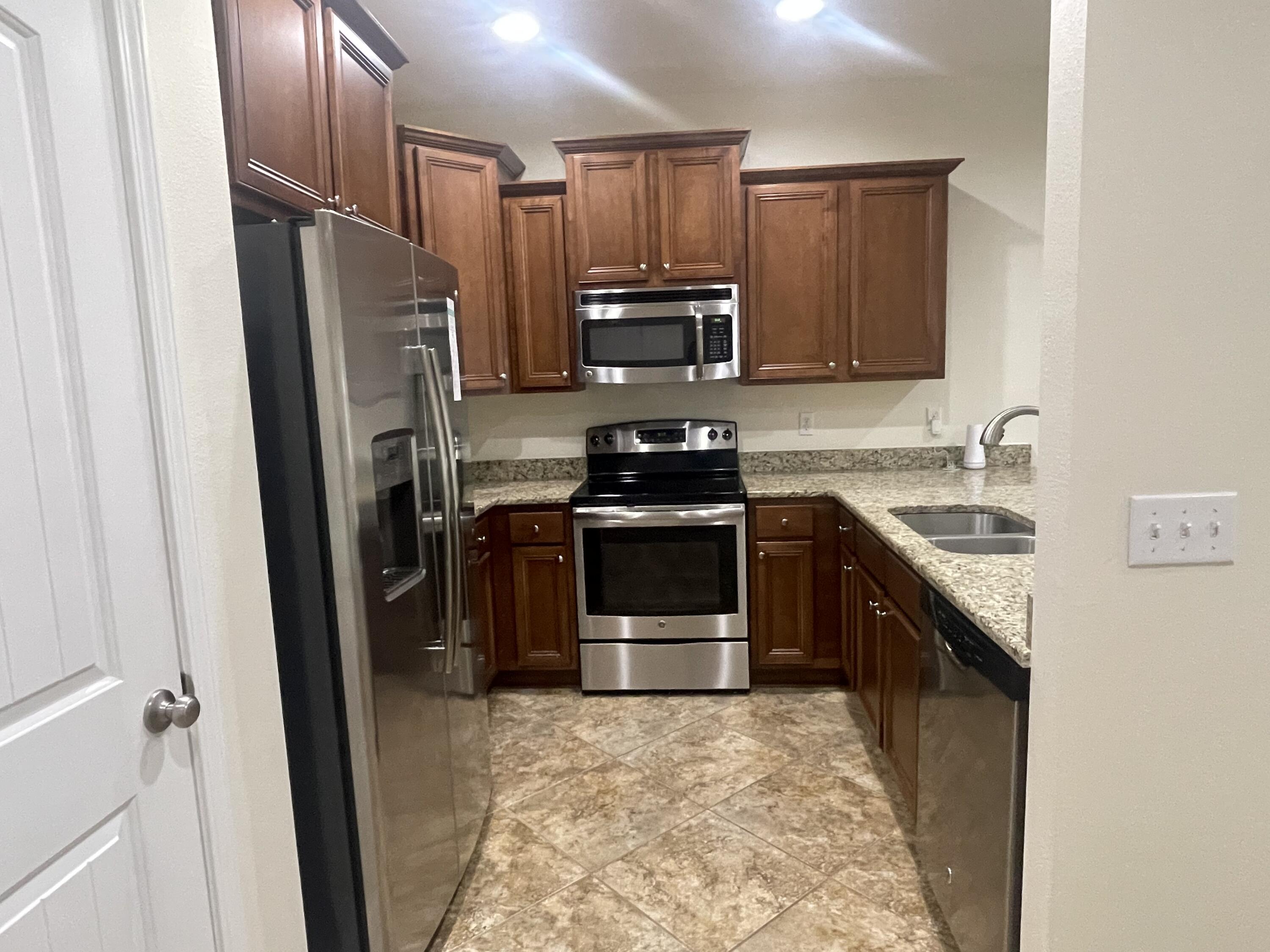 2125 Wilsons Plover Circle