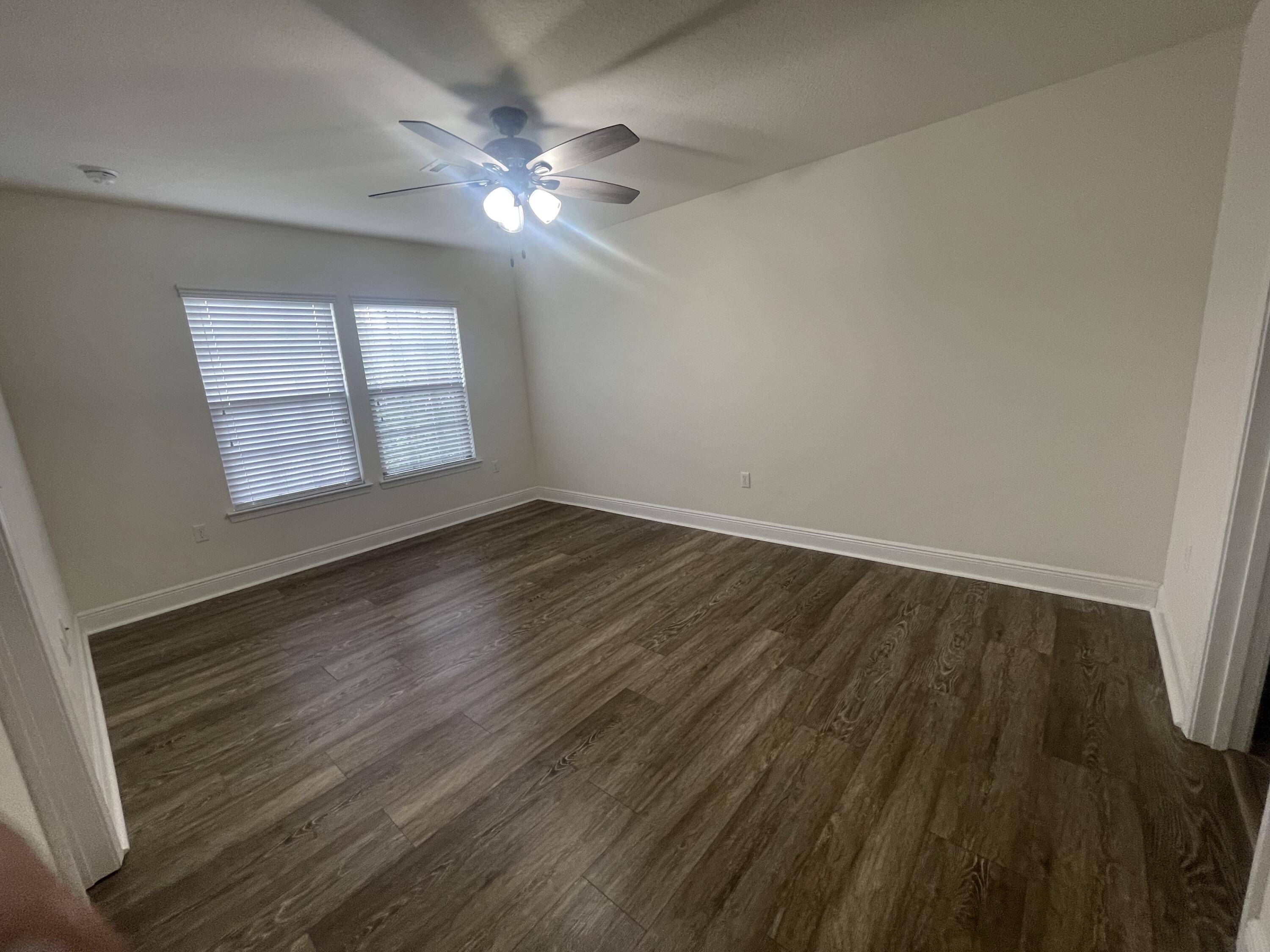 2125 Wilsons Plover Circle