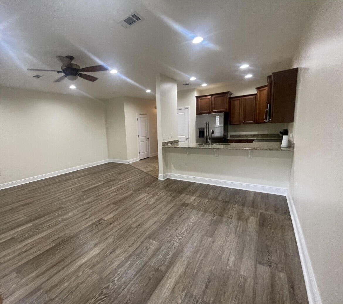 2125 Wilsons Plover Circle