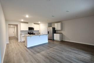 4644 Honor Guard Way