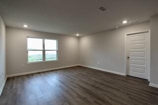 4644 Honor Guard Way