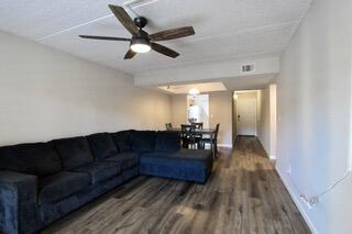 209 W Miracle Strip Parkway, APT A204