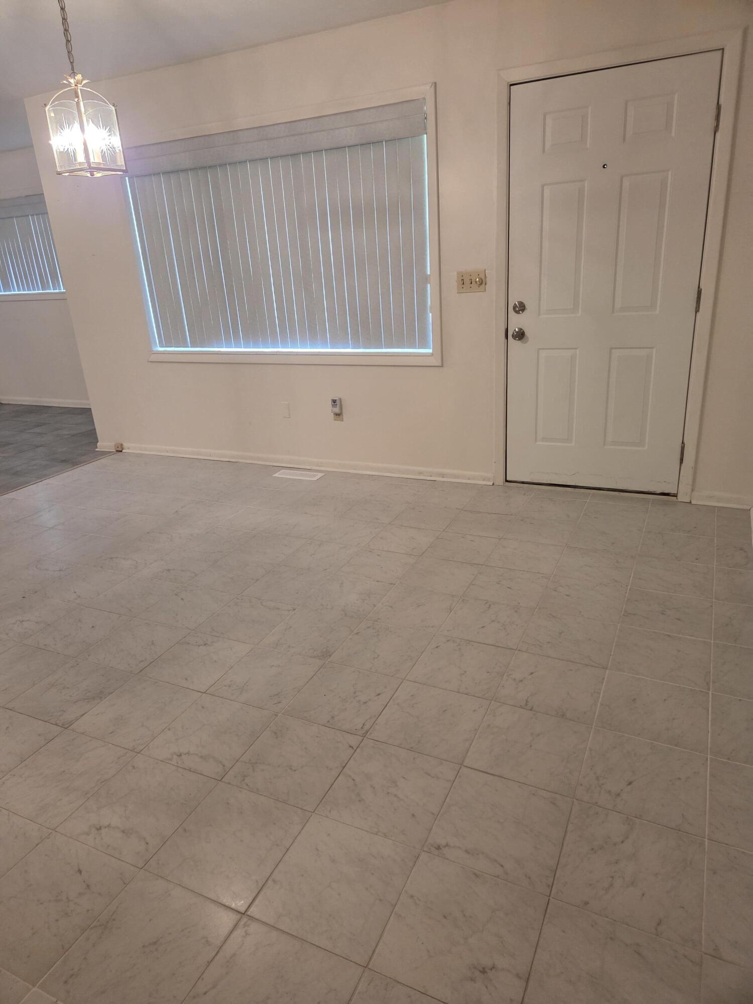 814 Maple Street Street