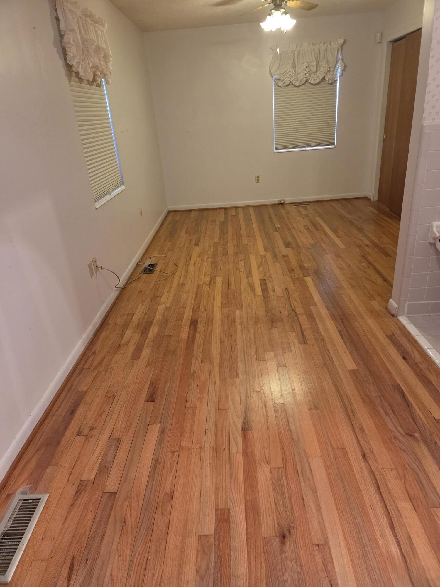 814 Maple Street Street