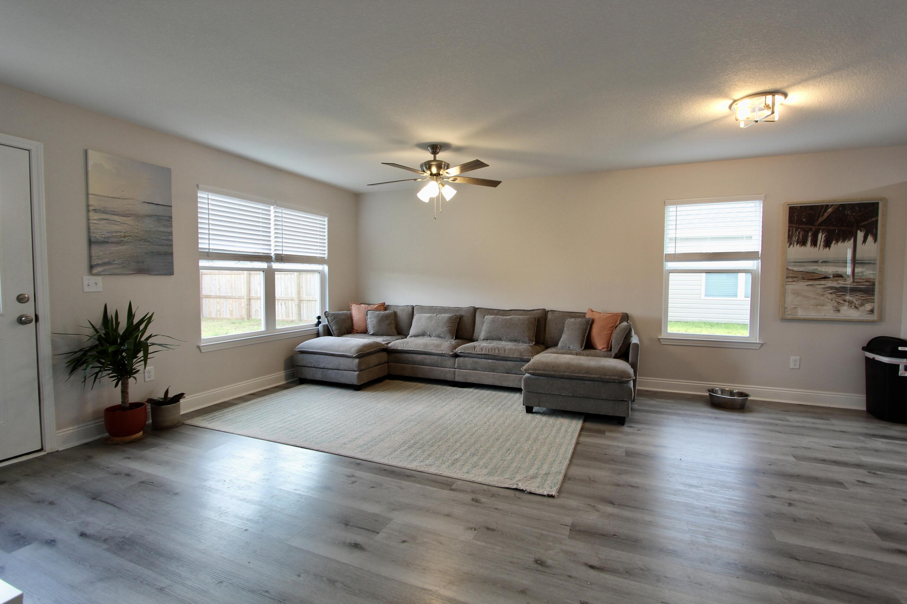 5366 Highview Drive