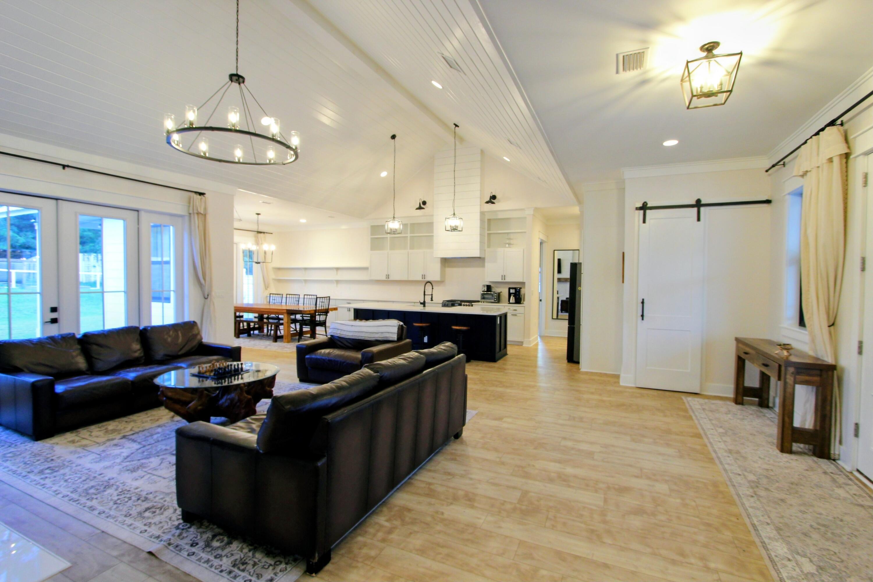 3116 Pinot Way