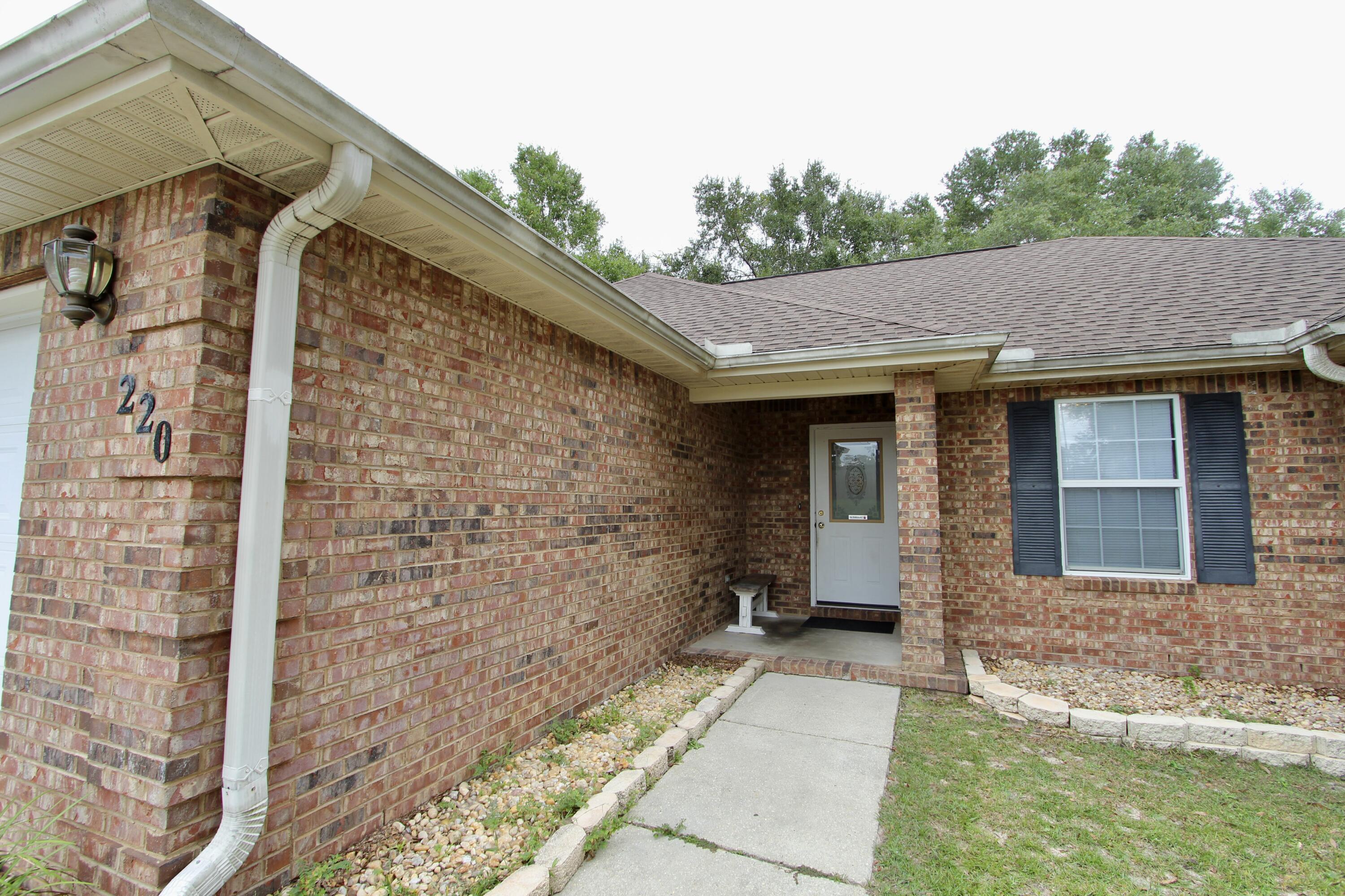 220 Tiffot Court