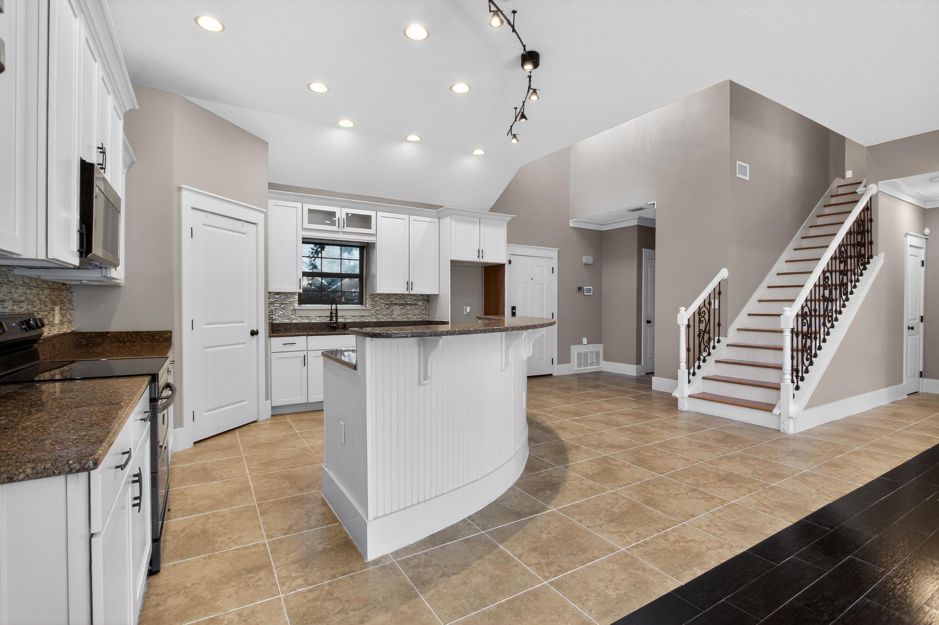 4196 Mossy Cove Court