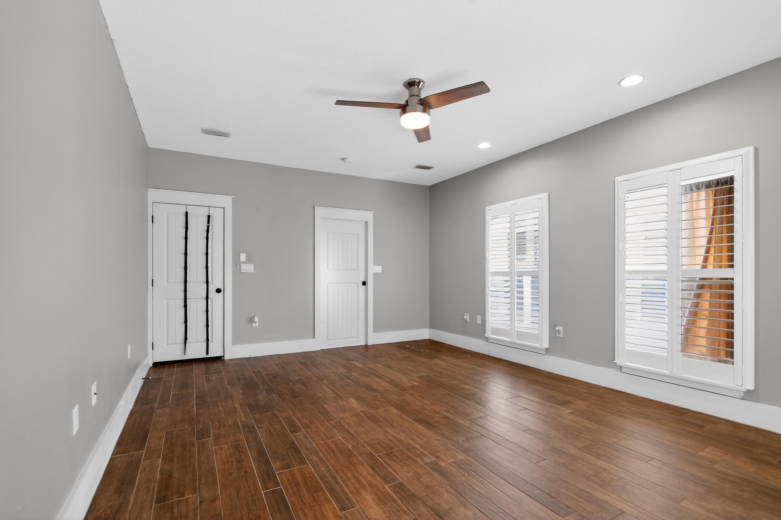 4196 Mossy Cove Court