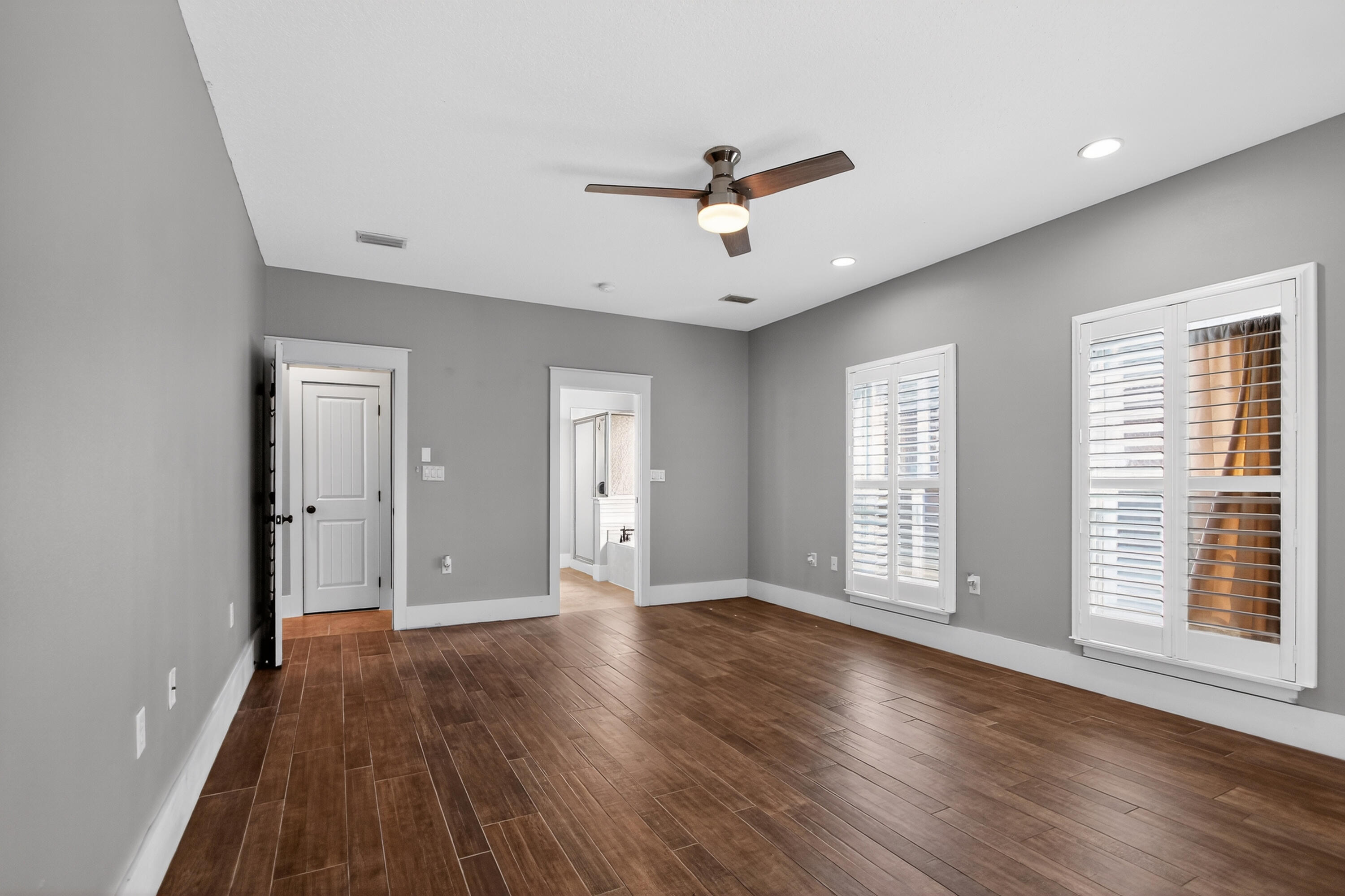 4196 Mossy Cove Court