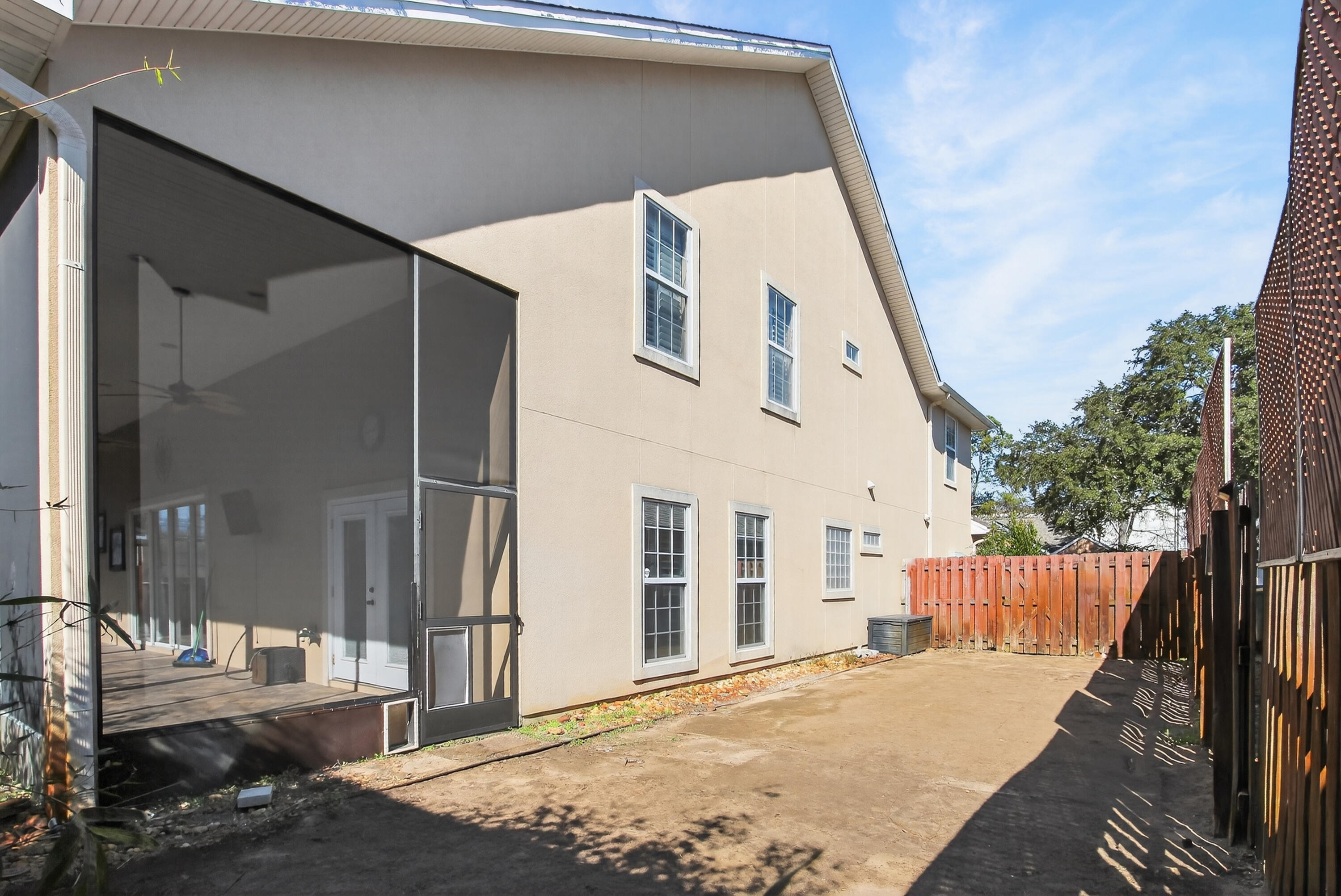 4196 Mossy Cove Court