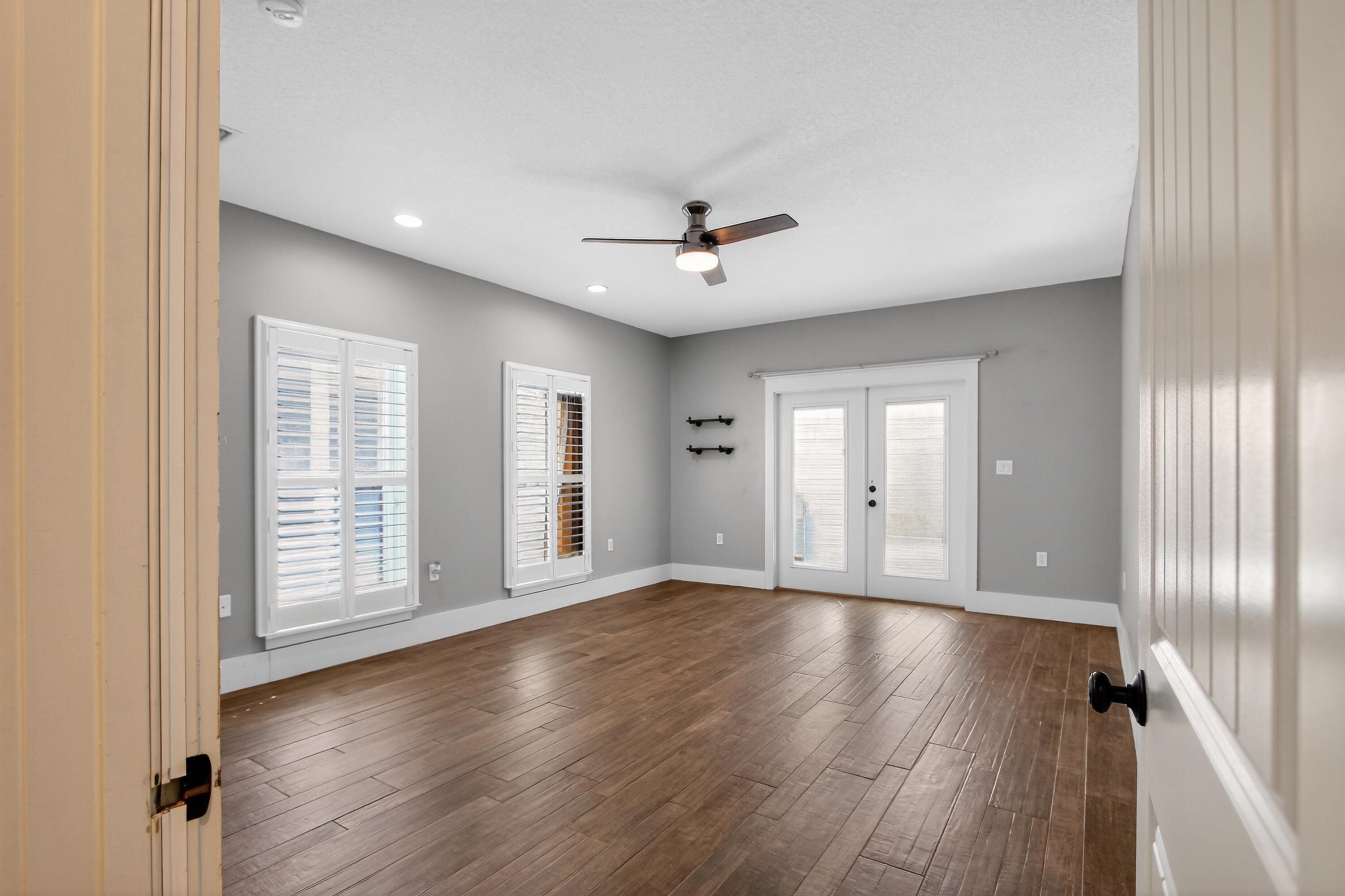 4196 Mossy Cove Court