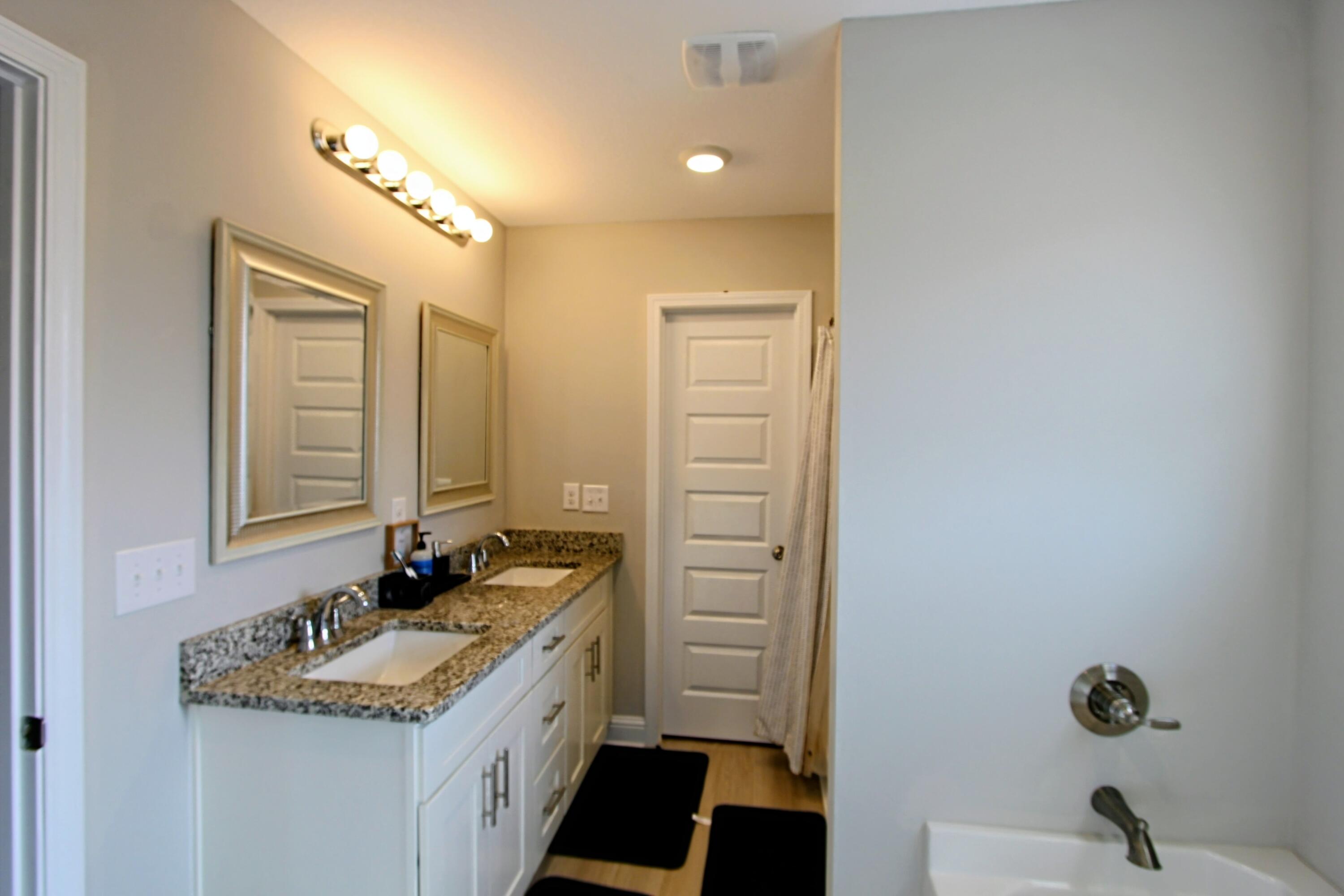 5438 Lee Farm Boulevard